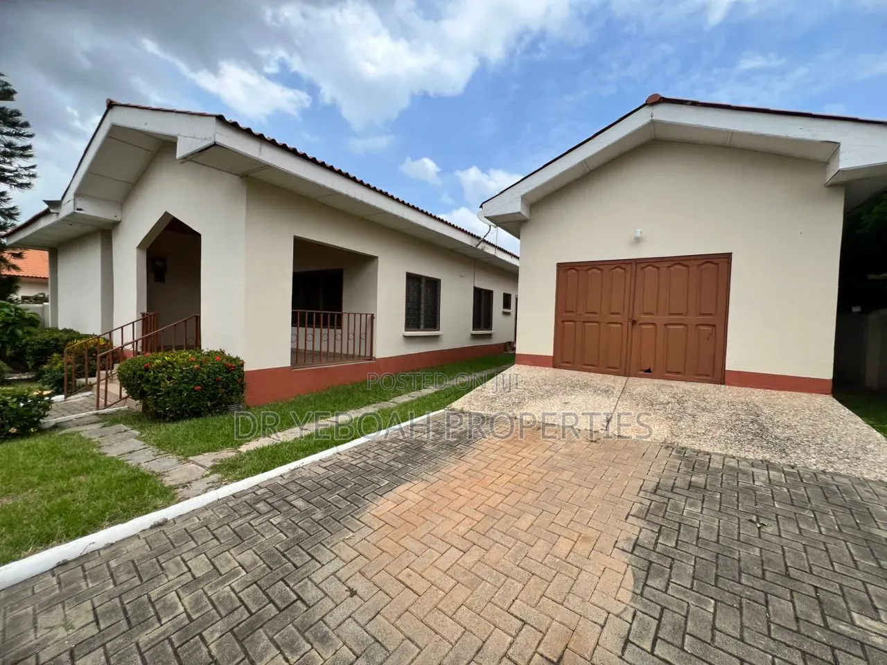 3bdrm Bungalow in Spintex, Regimanuel Gray Estates for sale in Regimanuel Gray Estates