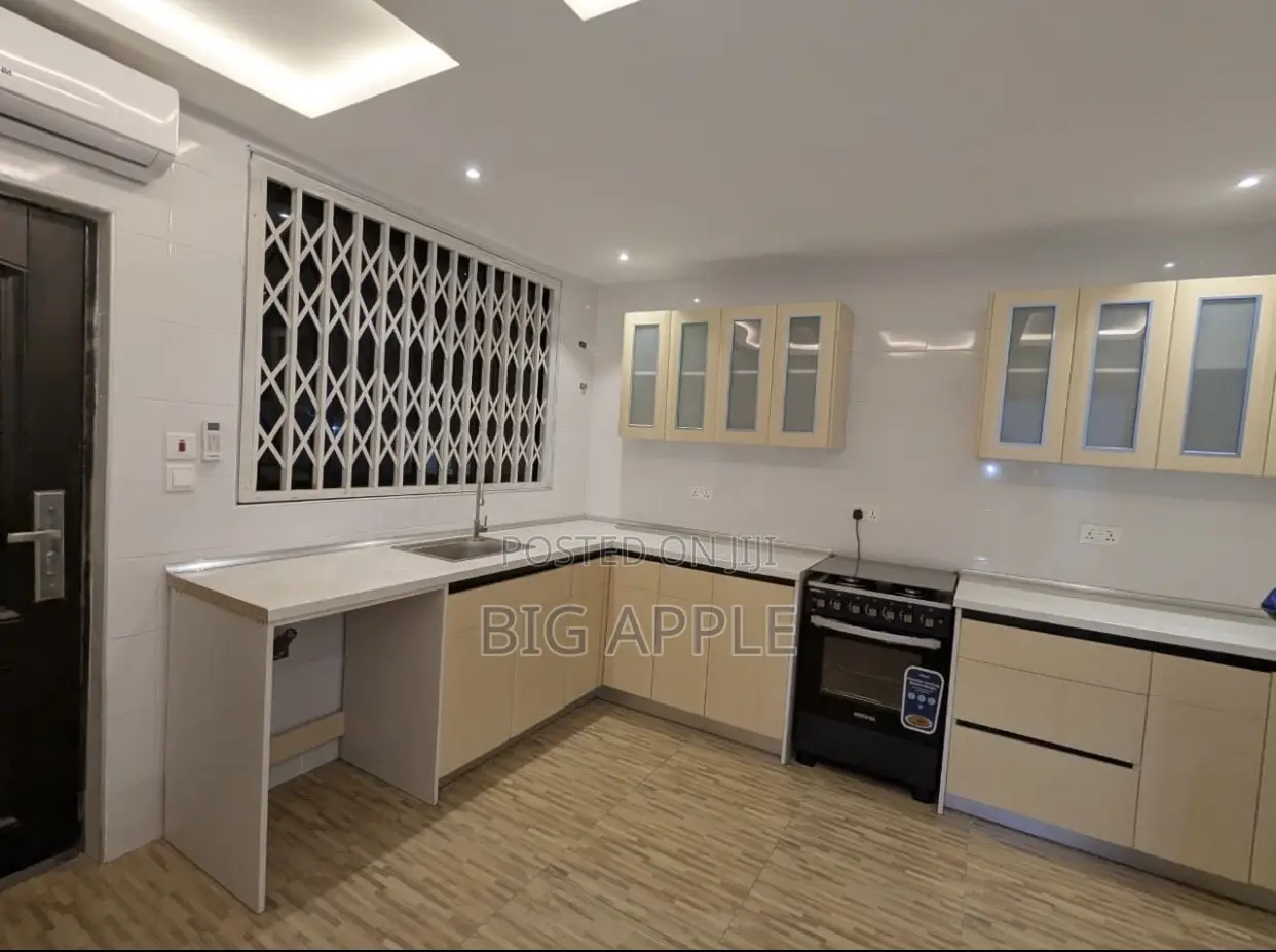 3bdrm Apartment in Lindsay Garden, Mile 7 for rent in Mile 7