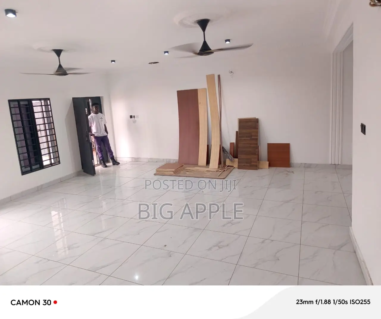 2bdrm Apartment in Agbogba for rent in Agbogba