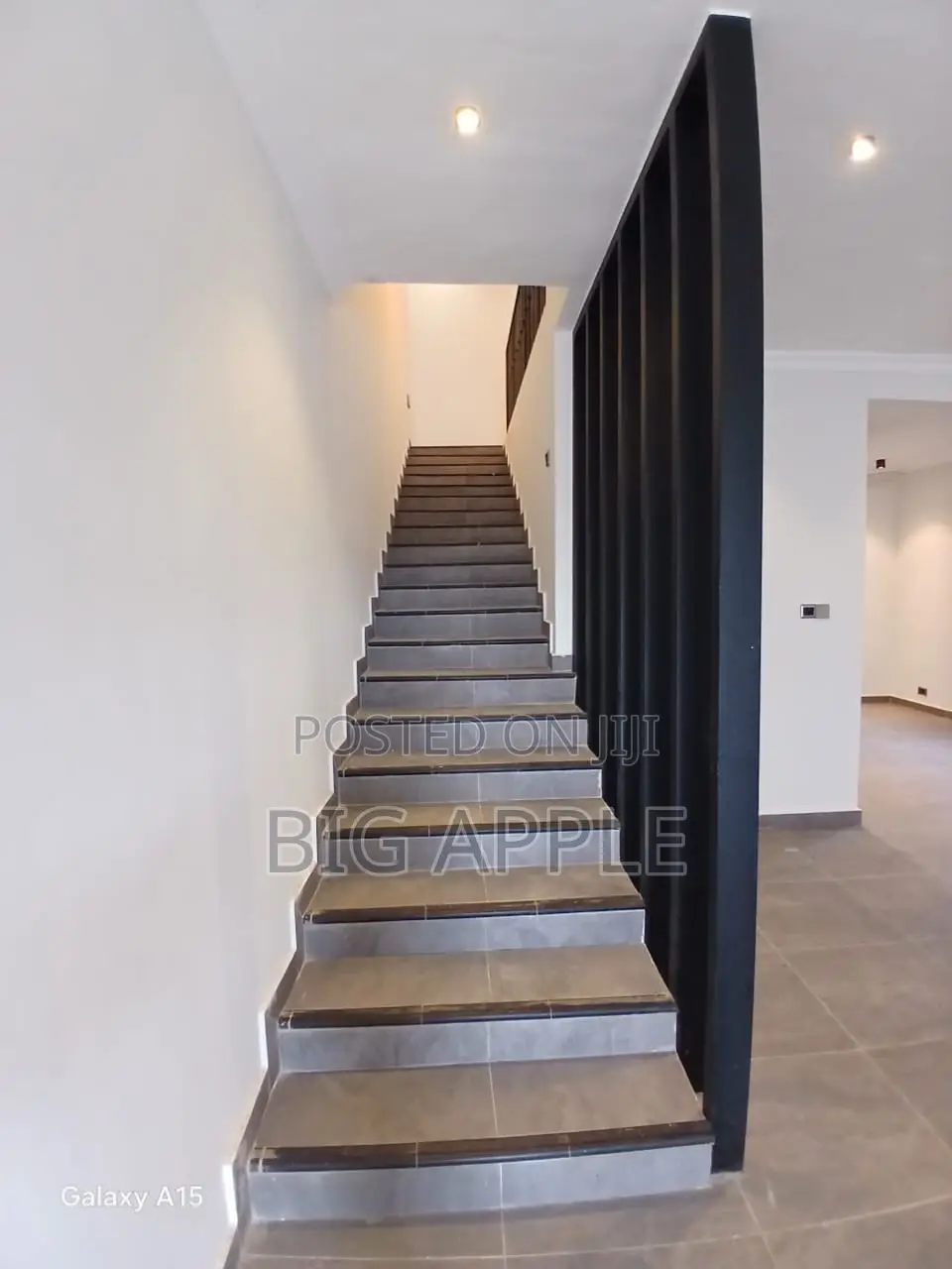 3bdrm House in Lakeside Community 8 for rent in Lake Side Estate
