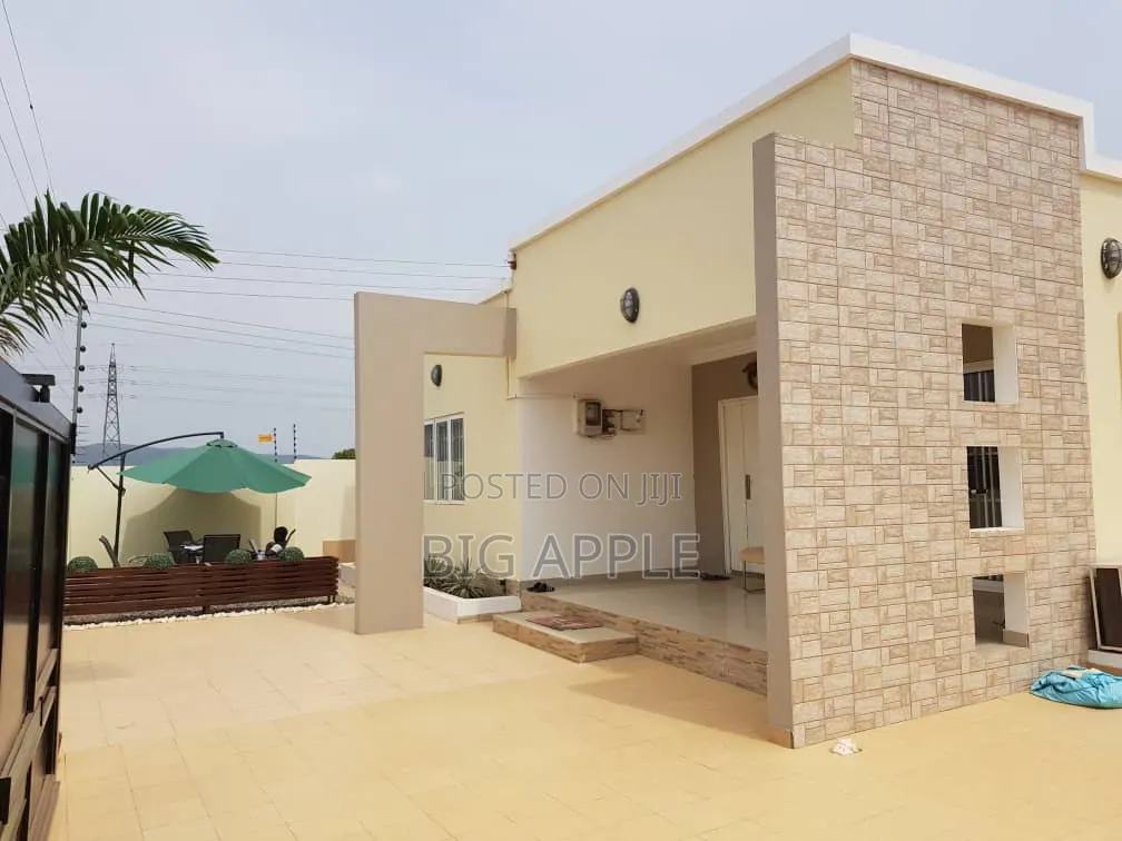3bdrm House in Ghana Flag for rent in Ghana Flag