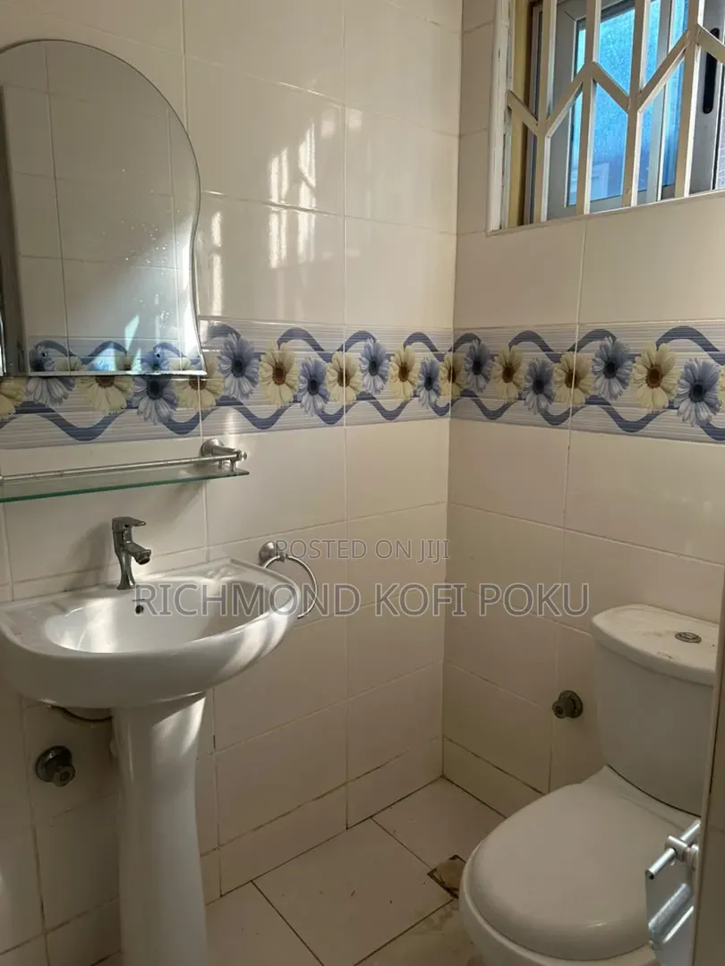 Furnished 4bdrm House in Kofi'S Realty, Baatsona Total for rent in Baatsona Total
