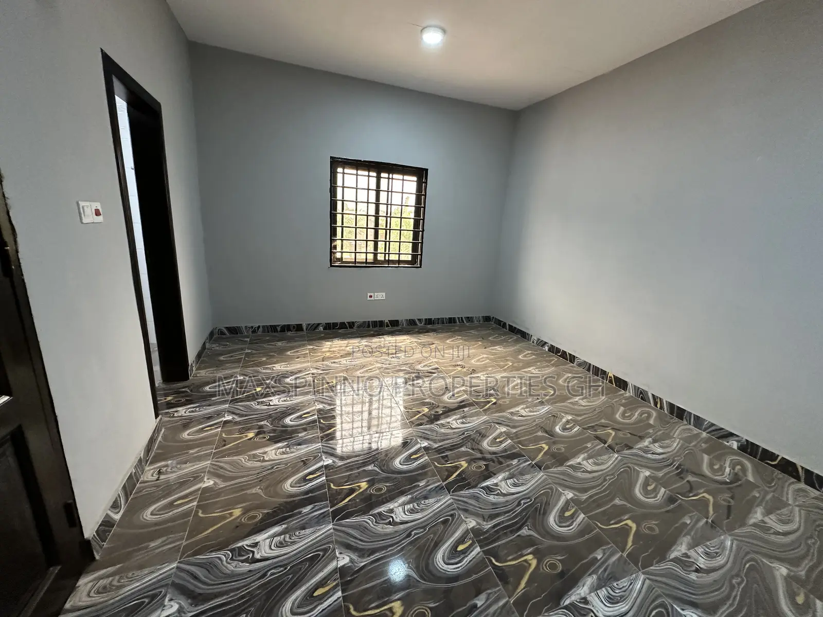 2bdrm Apartment in Maxspinno Properties, Little Roses Area for rent in Little Roses Area