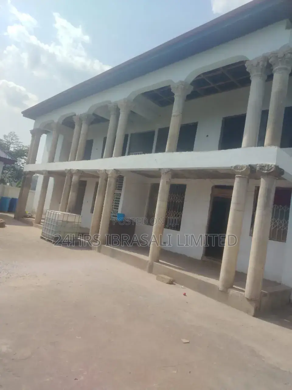 3 Bedroom Flat 4 Unit in Kumasi Metropolitan