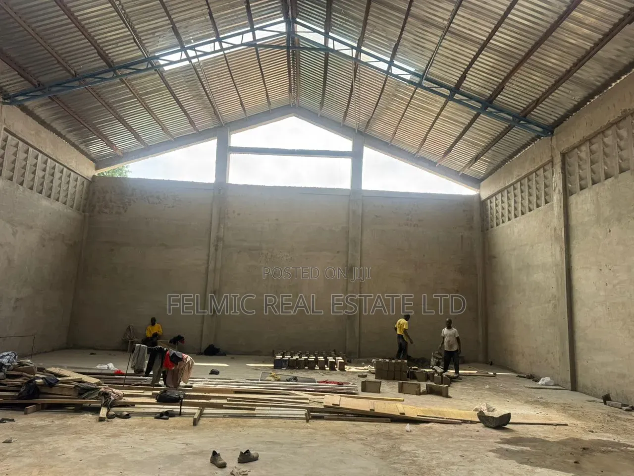 500sm Warehouse With 2 Units of 2 Bedroom at Achimota for Rent in Neoplan