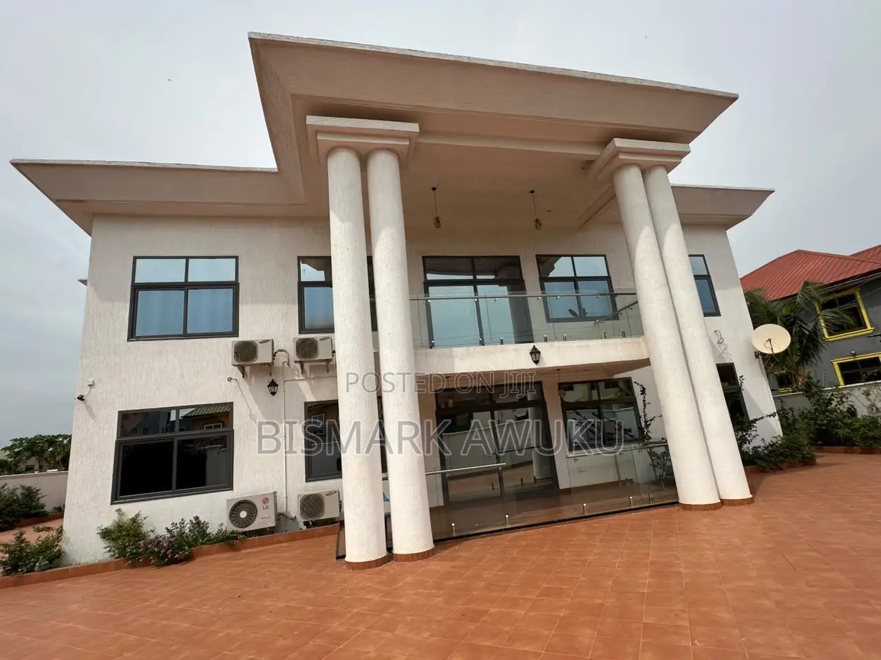 6bdrm Mansion in East Legon for rent in East Legon