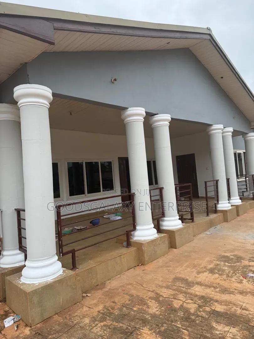 5bdrm House in Kumasi Metropolitan for rent in Kumasi Metropolitan