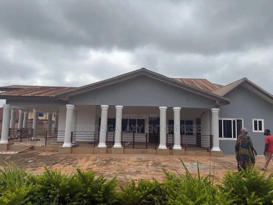 5bdrm House in Kumasi Metropolitan for rent in Kumasi Metropolitan
