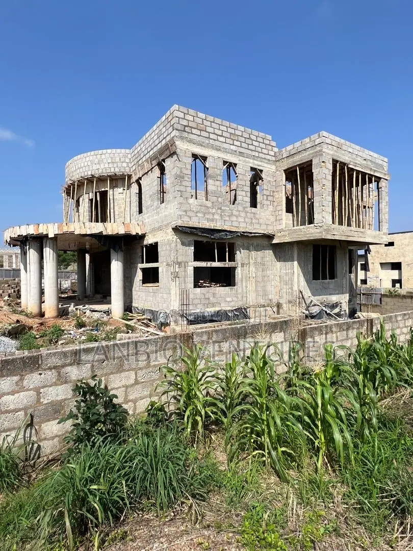 4bdrm House in Kumasi Metropolitan for sale in Kumasi Metropolitan