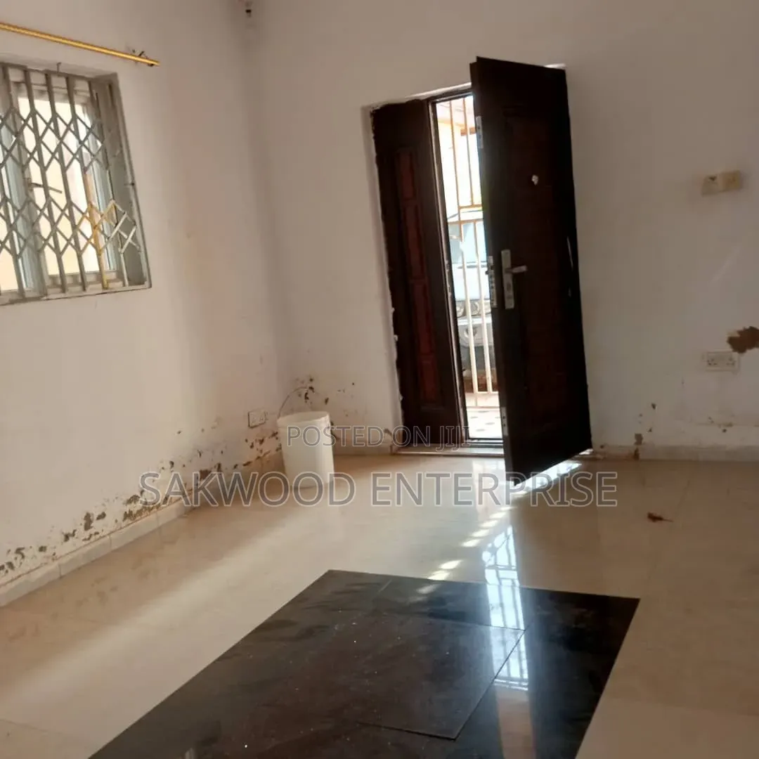 1bdrm Apartment in Sakwood Enterprise, Oyibi for rent in Oyibi