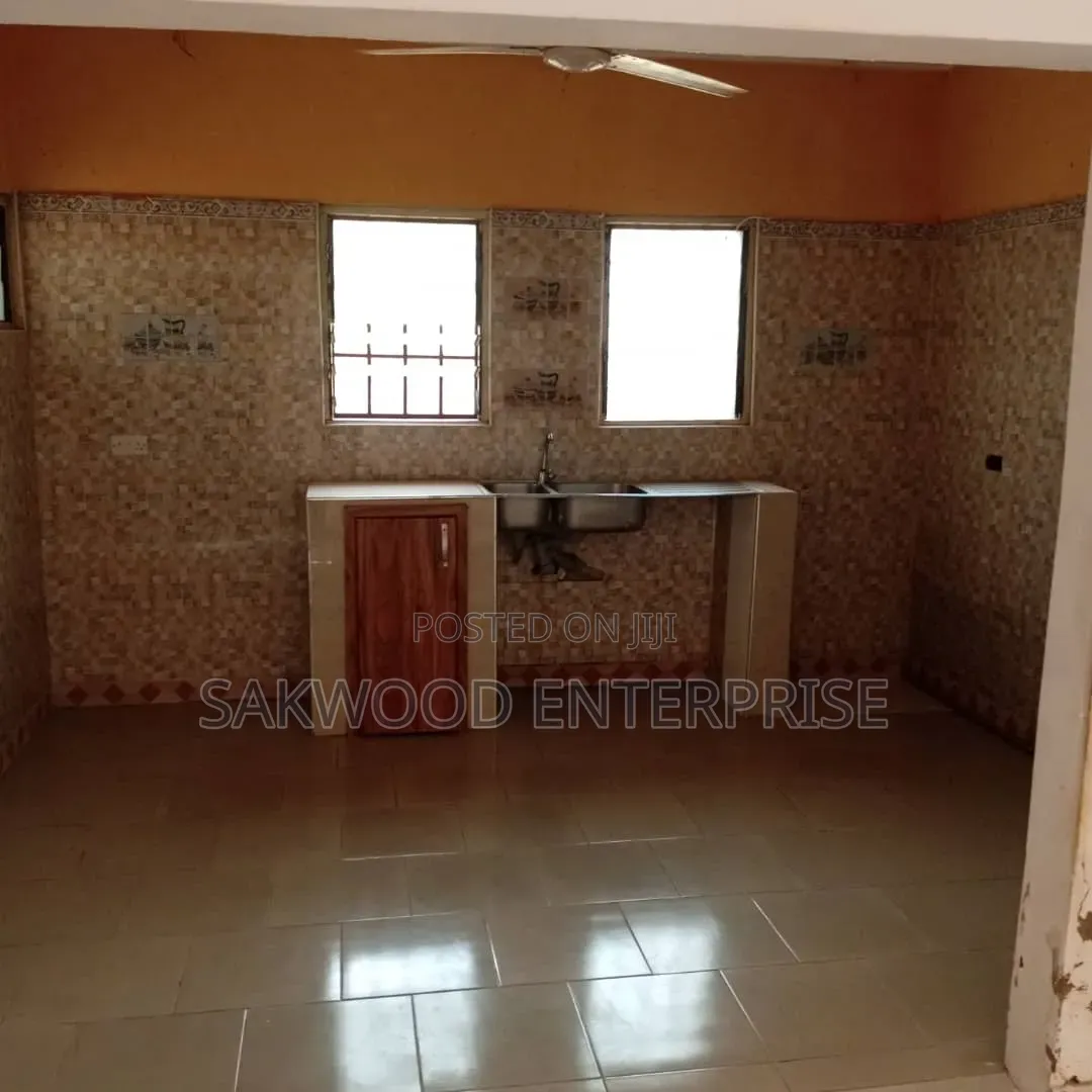 1bdrm Apartment in Sakwood Enterprise, Oyibi for rent in Oyibi