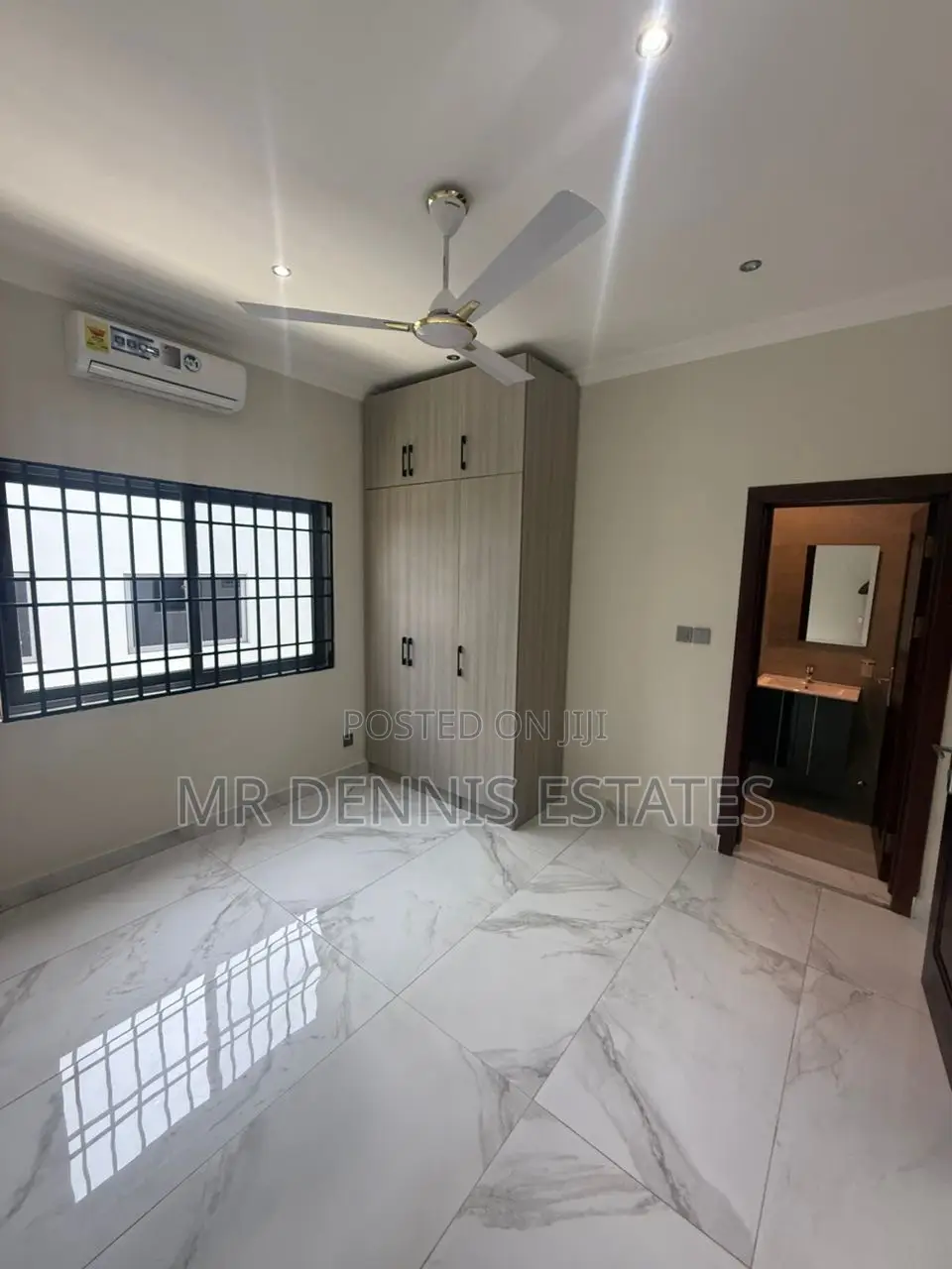 4bdrm Duplex in Mallam Gbawe Top for rent in Top Base