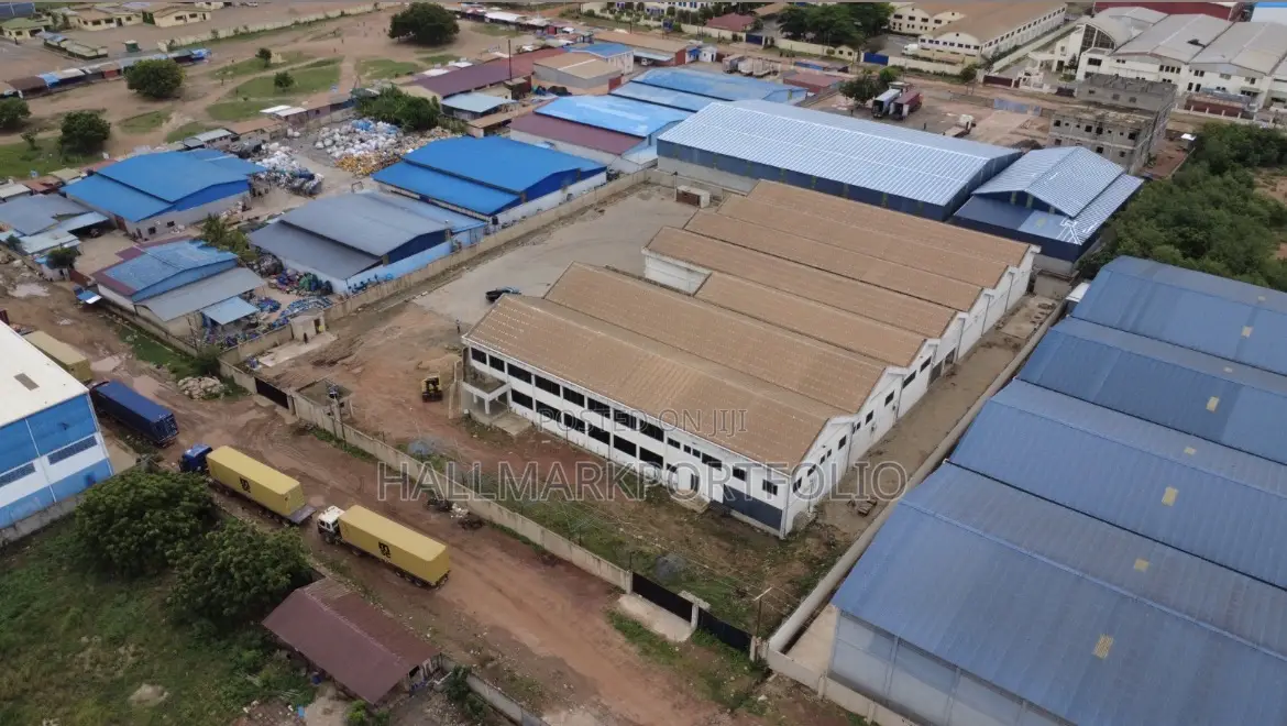 2440sqm Warehouse With 1260sqm Office Space Tema Industrial Area in Tema Metropolitan