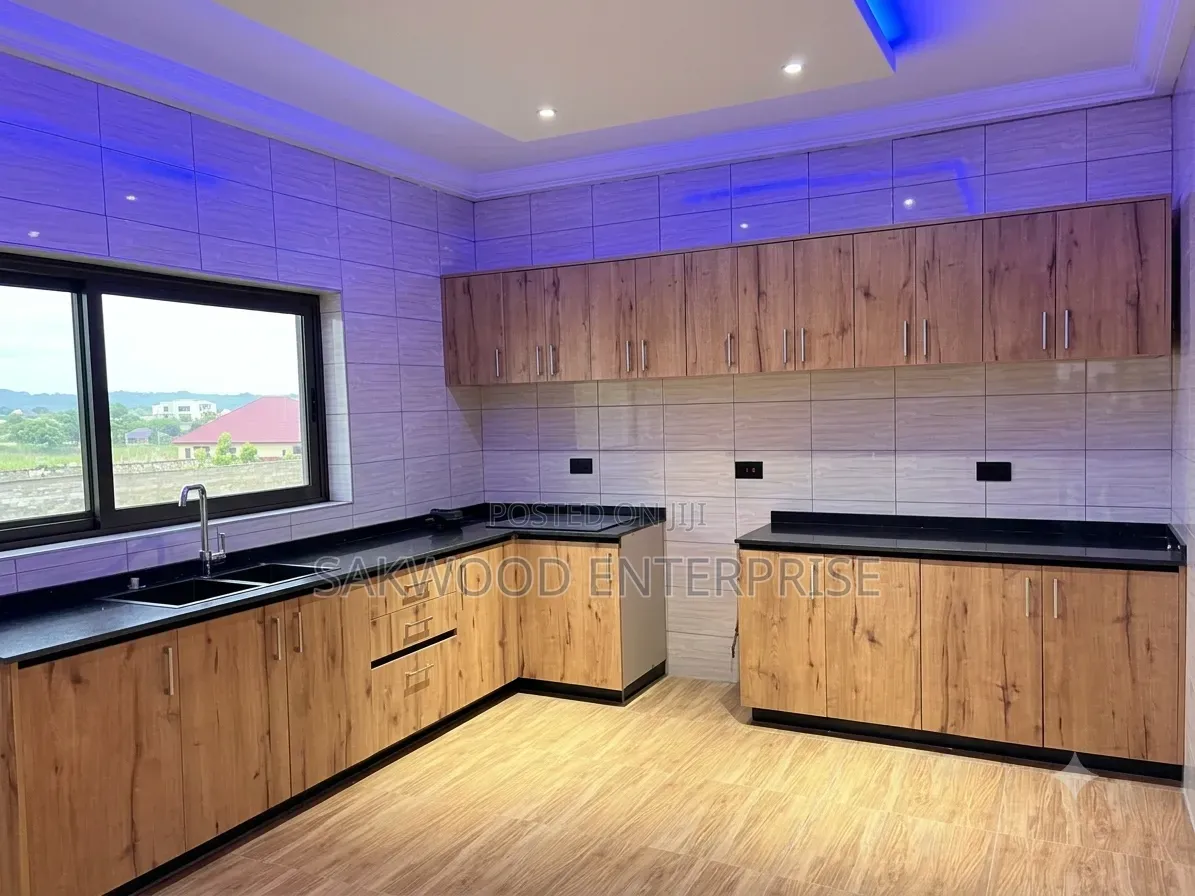 2bdrm Apartment in Sakwood Enterprise, Oyibi for rent in Oyibi
