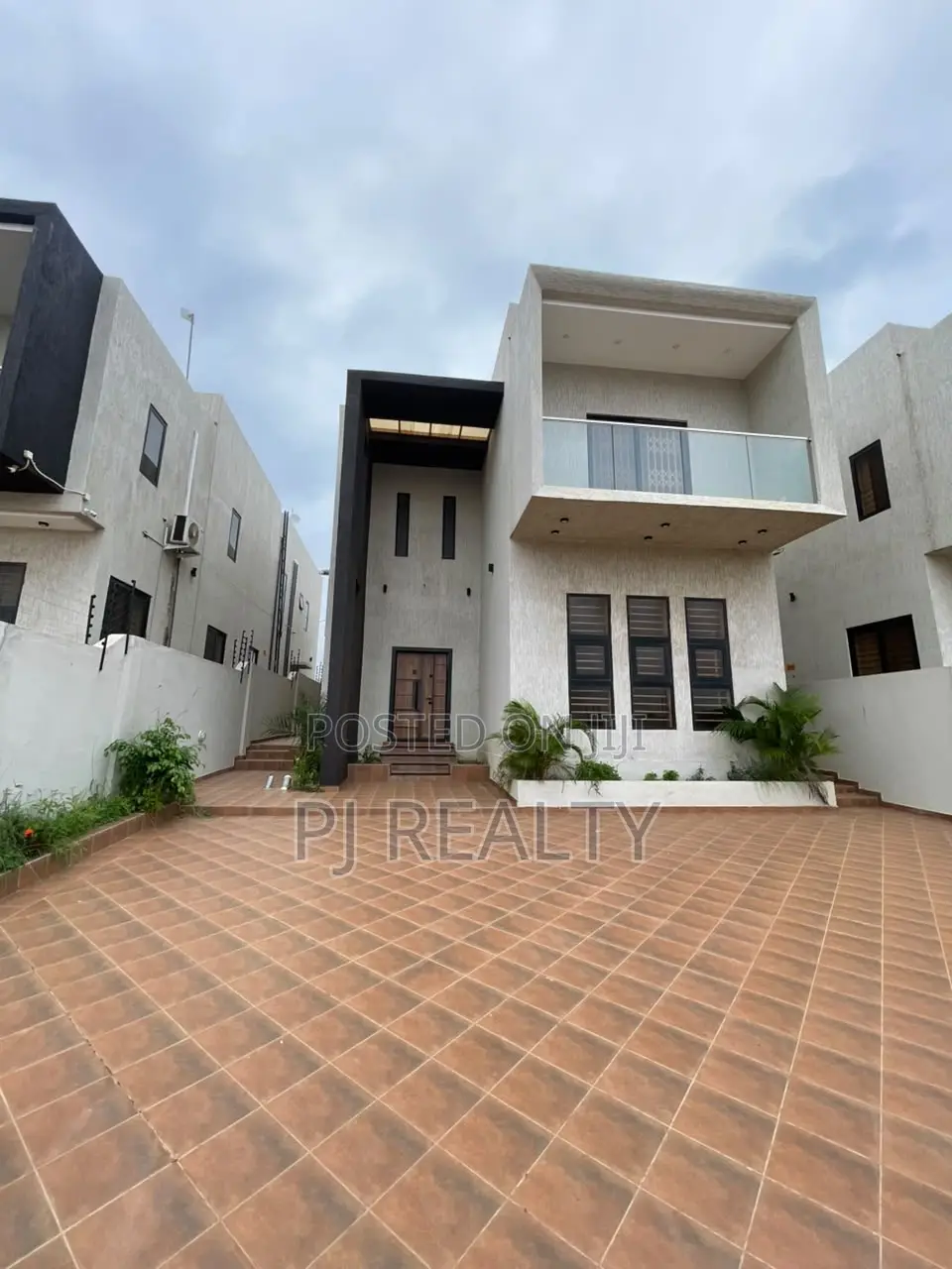 4bdrm House in Lake Side Estate for rent in Lake Side Estate