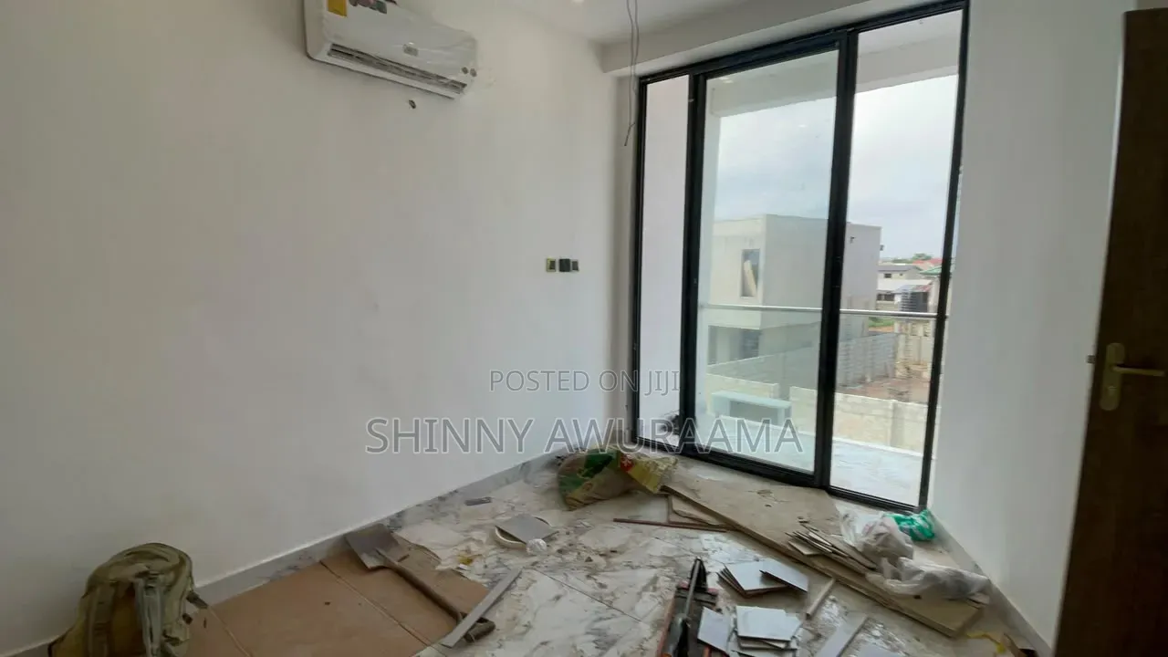 2bdrm Apartment in School Junction Kfc for sale in School Junction