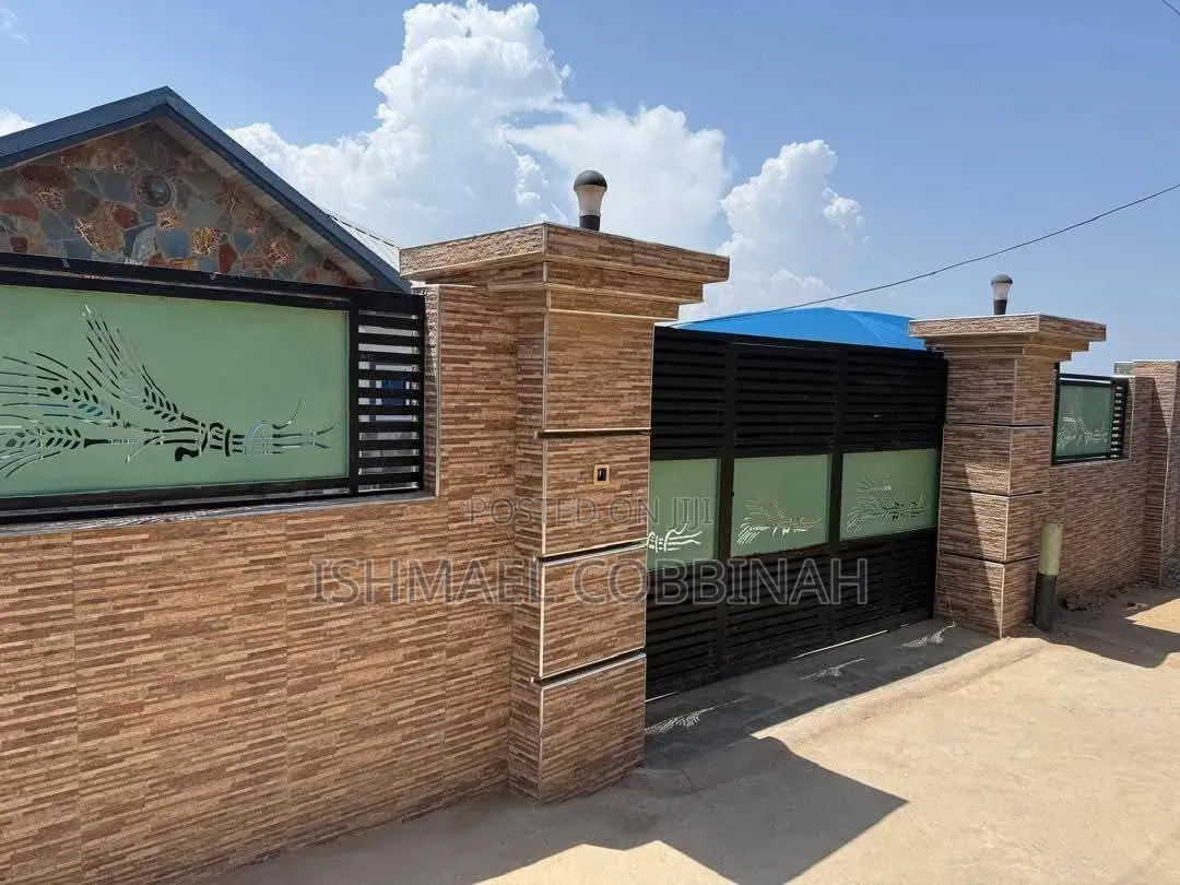 2bdrm House in Ishmit Housing Hub, MacCharty Hills for sale in MacCharty Hills