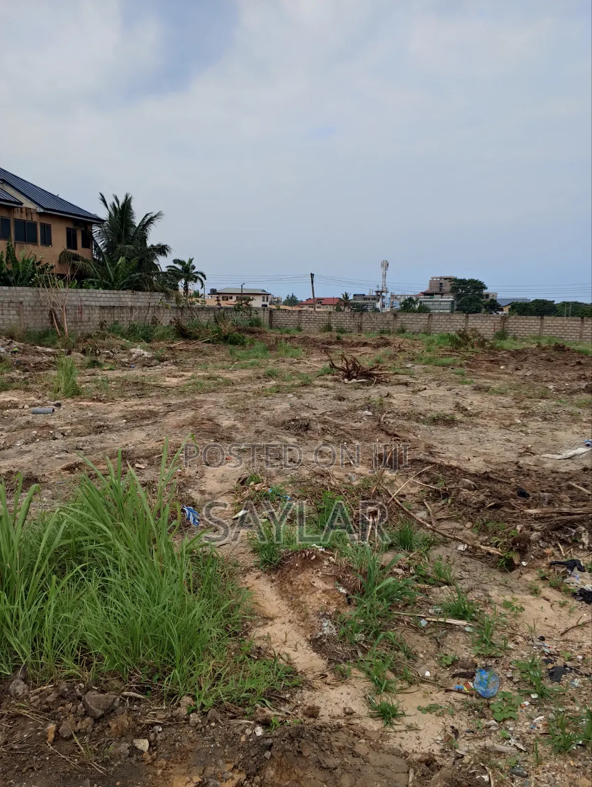 2 Plots Sakomono Estate Junction Close to the Traffic Light for Sale in Sakumono