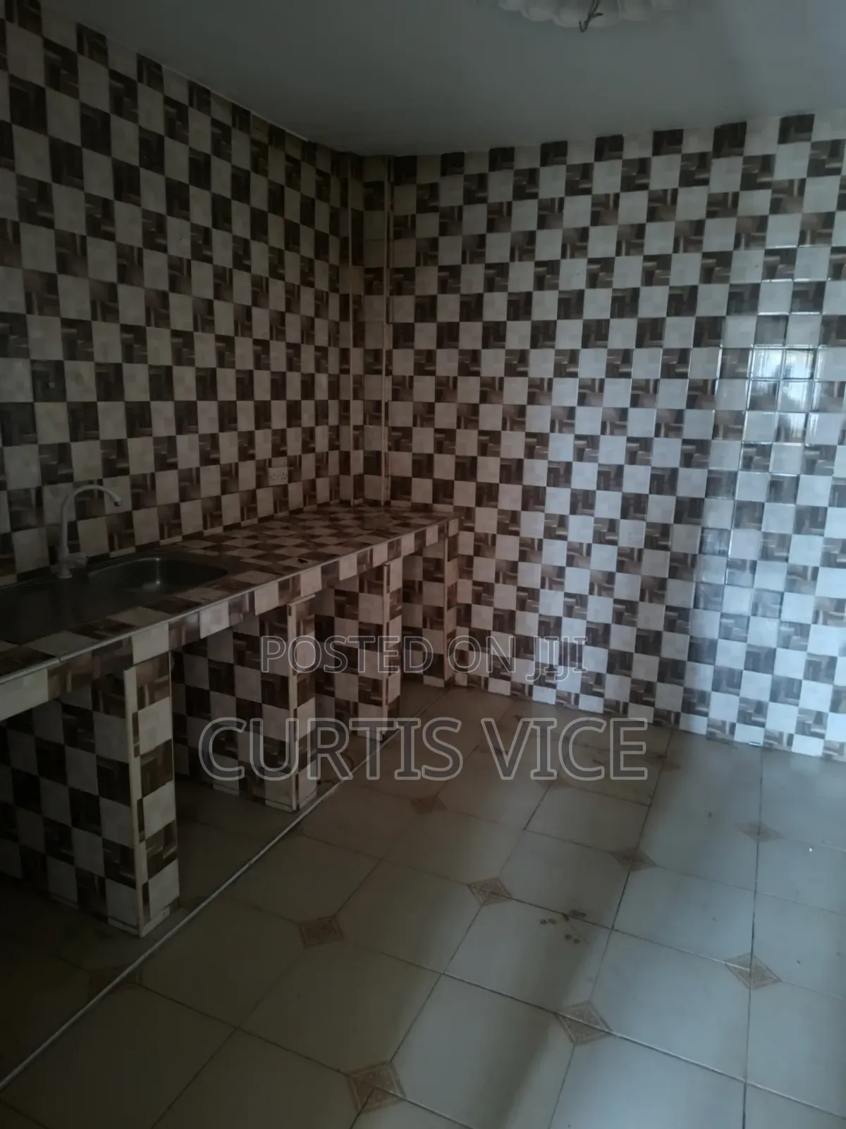 2bdrm Apartment in Curtis'S Estate, New Gbawe for rent in New Gbawe