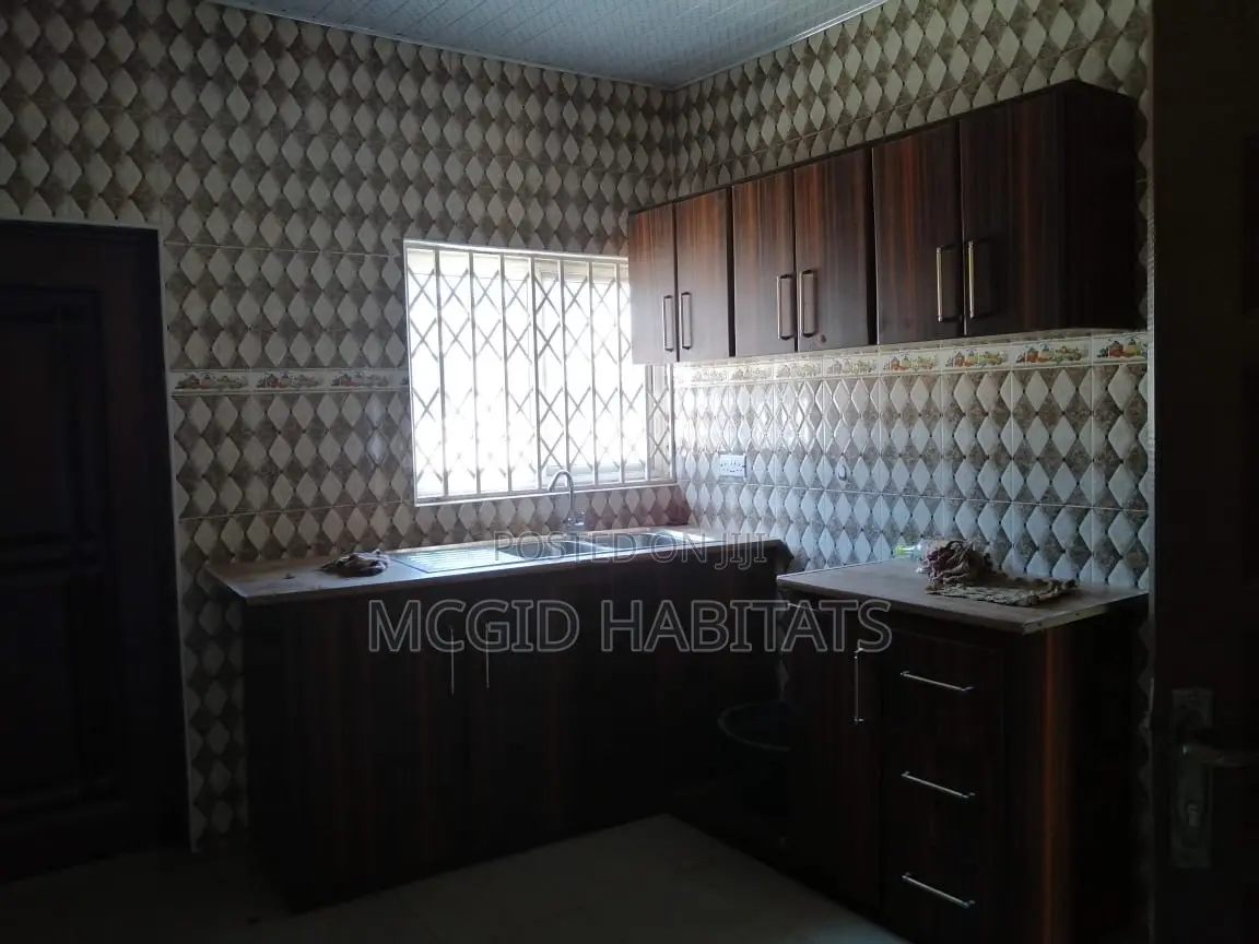 3bdrm House in Oyarifa for rent in Oyarifa