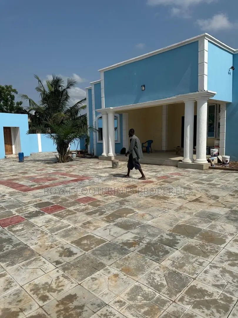 4bdrm House in Royal Footprints, Oyarifa for sale in Oyarifa