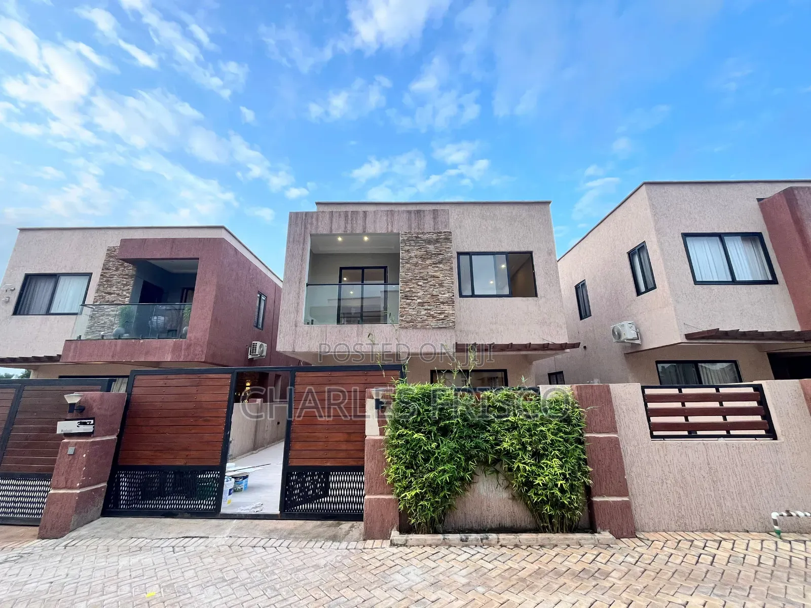 3bdrm House in Oyarifa, Ghana Flag for rent in Ghana Flag