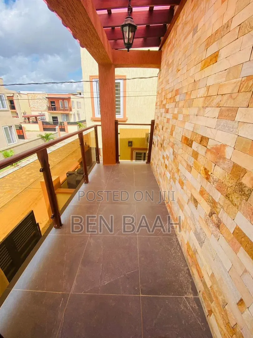 2bdrm Duplex in Ben Properties, The Mall for rent in The Mall