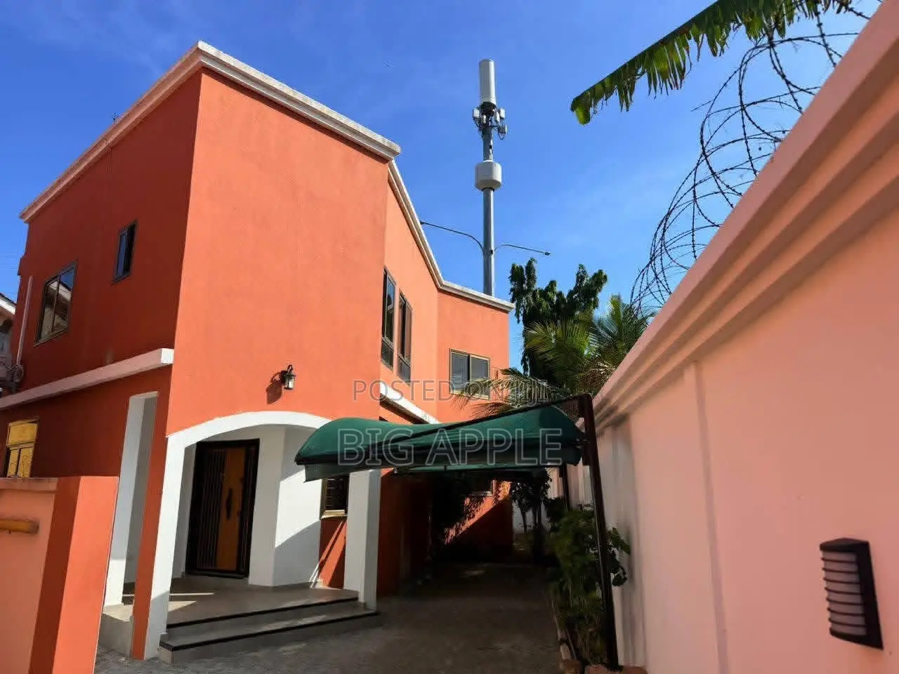 2bdrm Townhouse / Terrace in Cantonments for rent in Cantonments