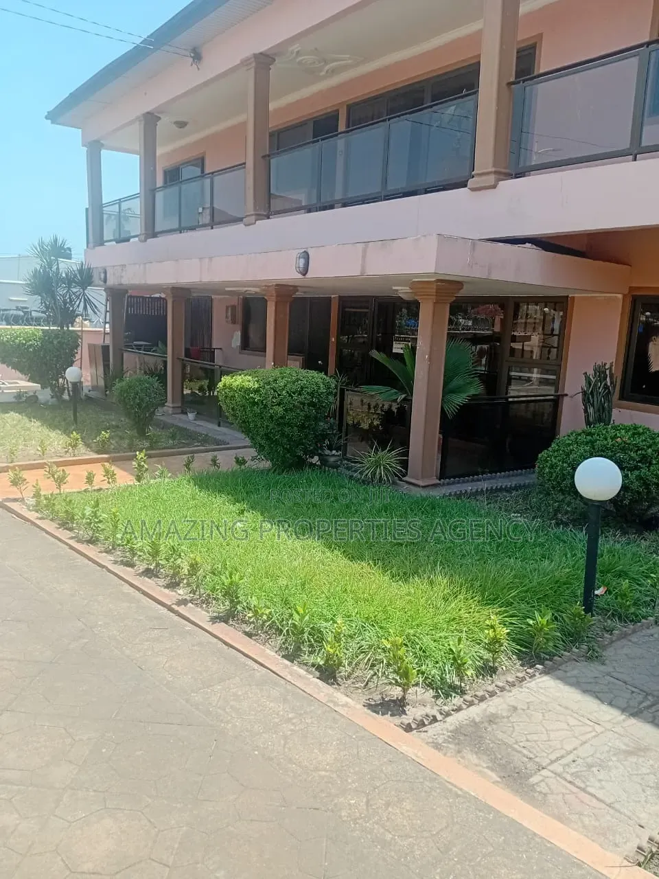 6 Bedroom Apartment for Rent at East Legon in Otano
