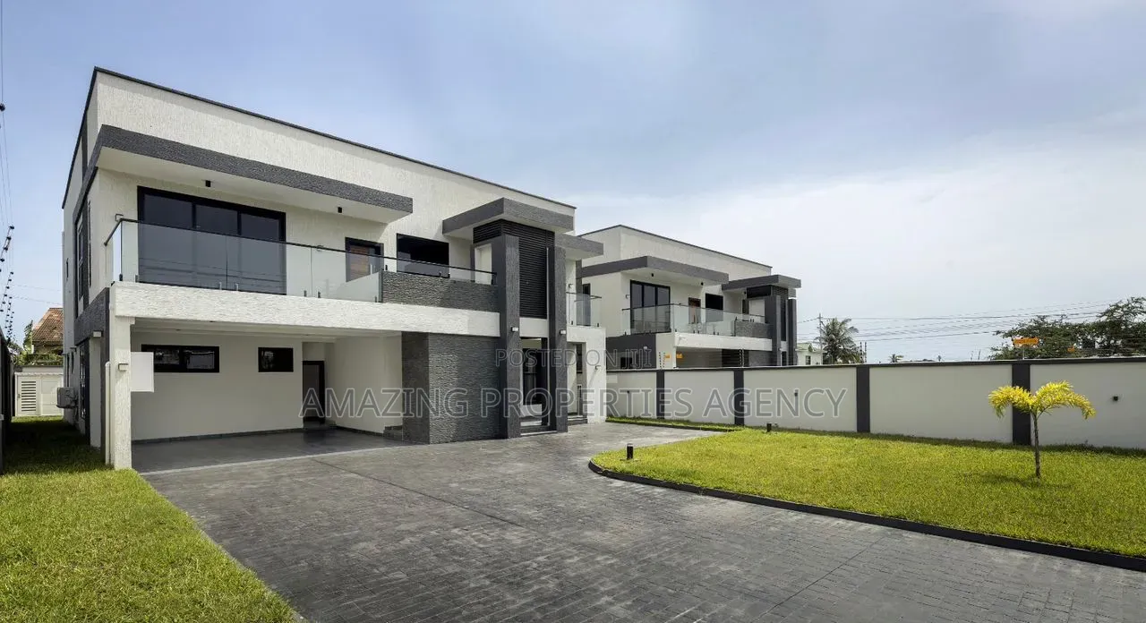 4bdrm House in Lashibi Community 17, Baatsona Total for sale in Baatsona Total