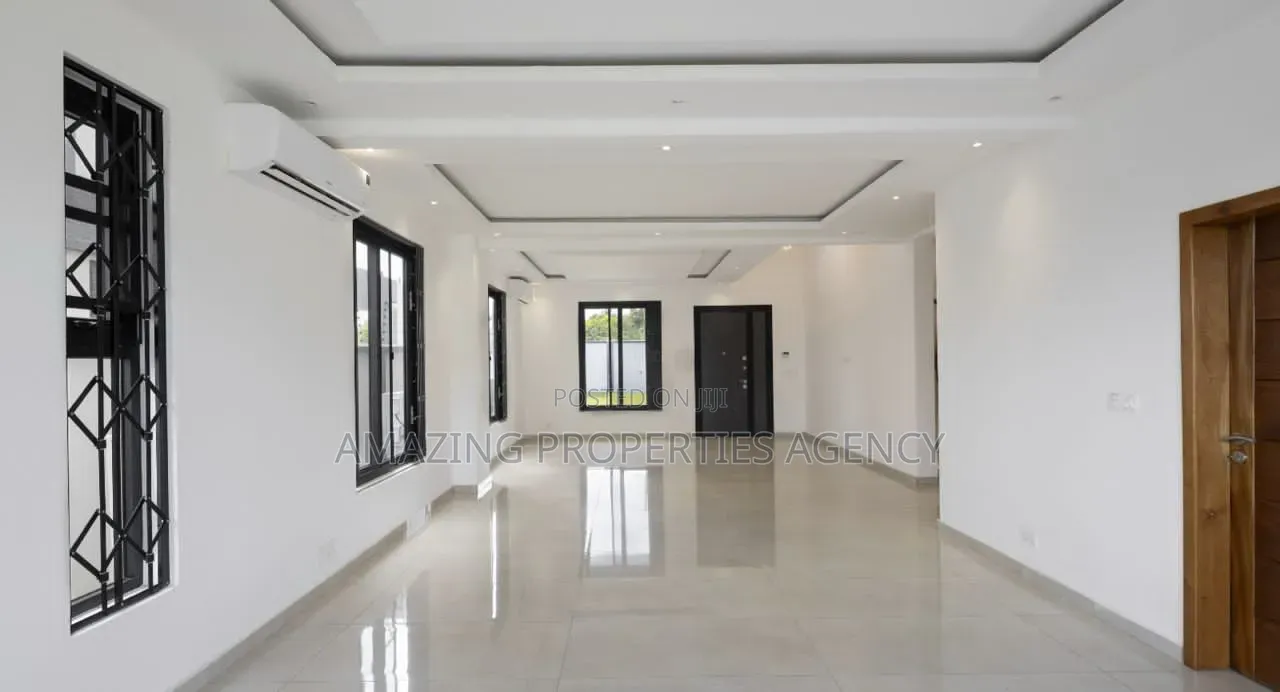 4bdrm House in Lashibi Community 17, Baatsona Total for sale in Baatsona Total