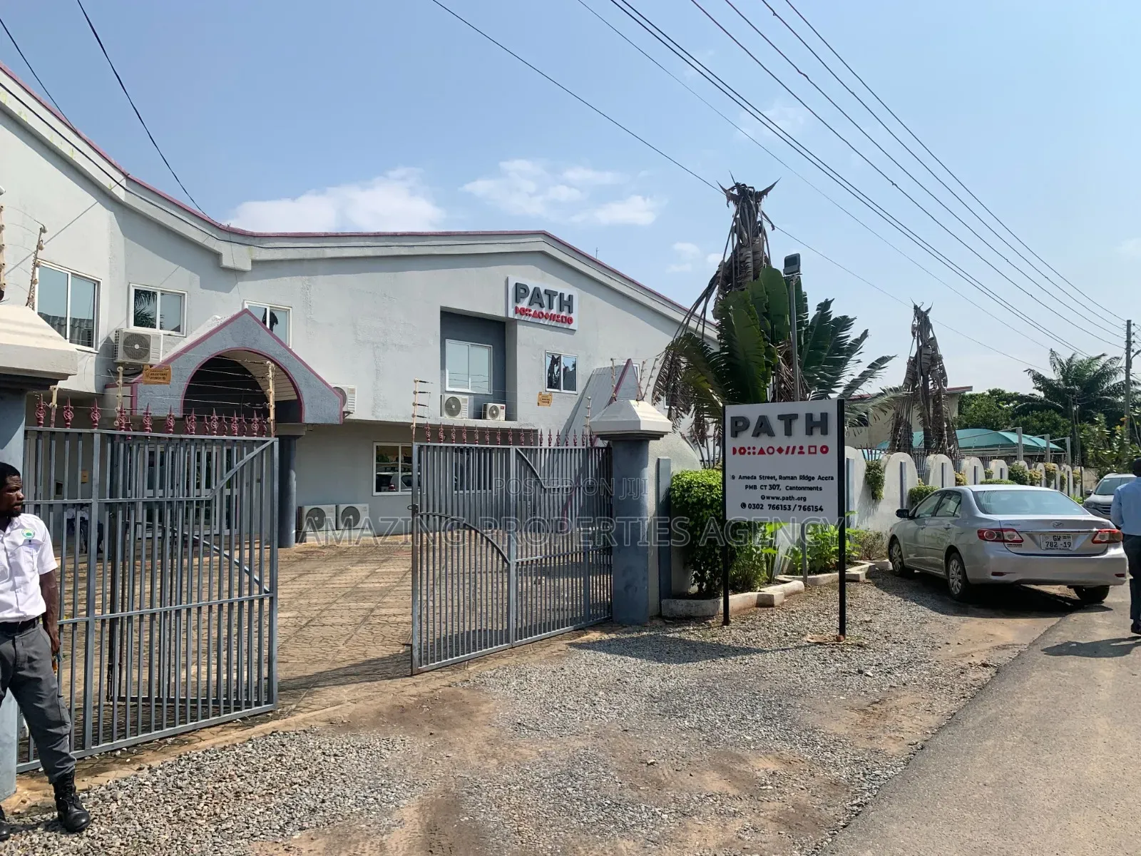 North Ridge Location Near the Nigerian Embassy. 371 SQM in North Ridge