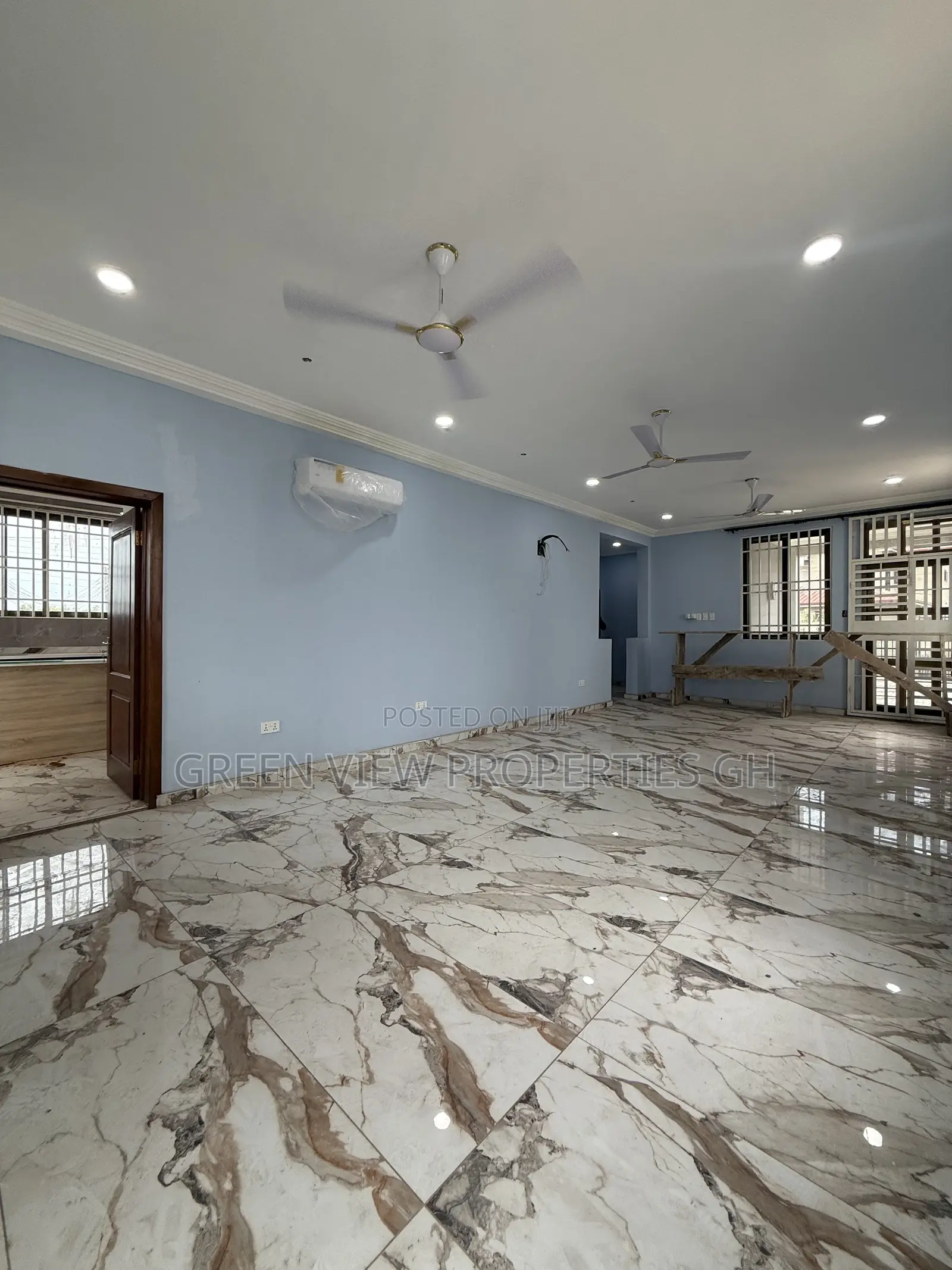 4bdrm Duplex in Tema Metropolitan for rent in Tema Metropolitan