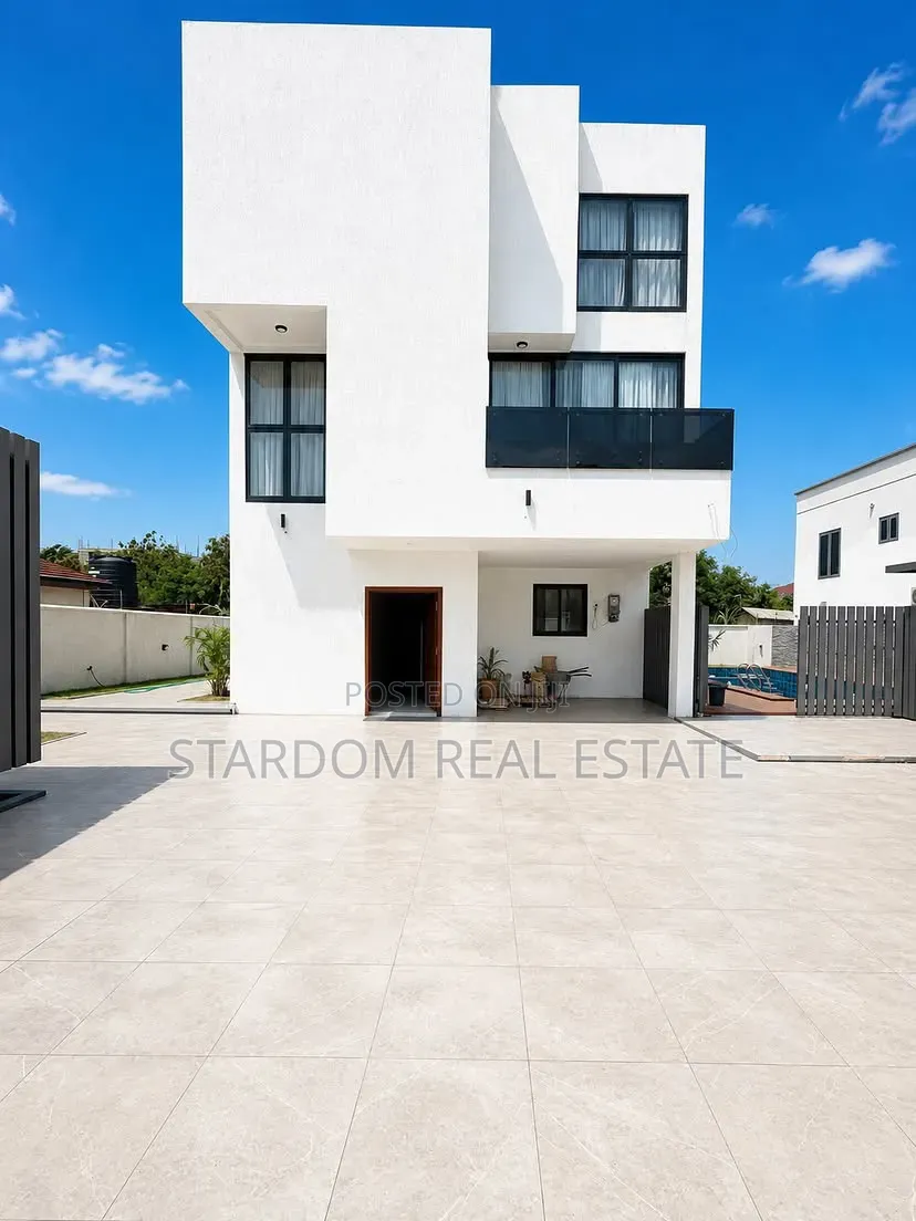 5bdrm Duplex in East Legon, Ability for sale in Ability