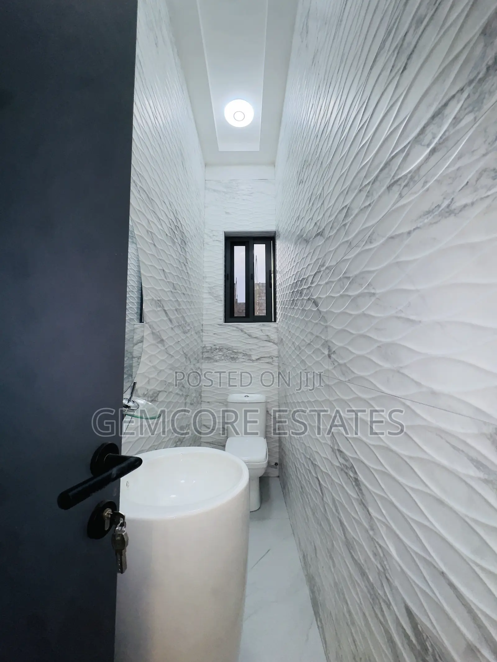 3bdrm House in West Trasacco, School Junction for sale in School Junction