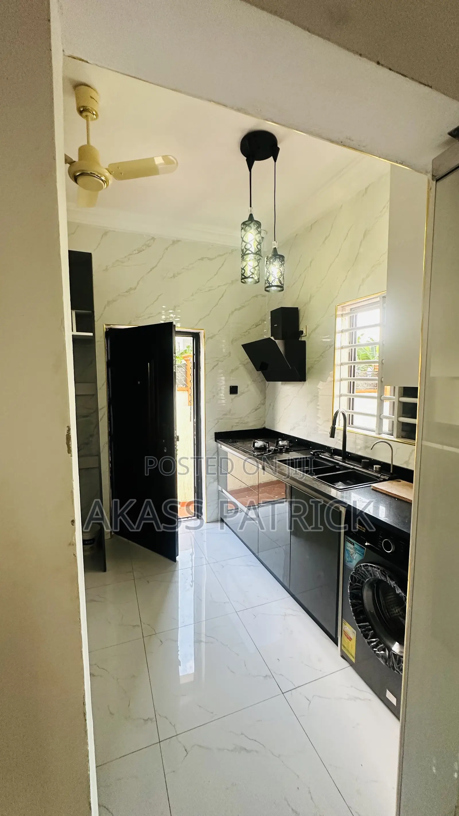 Furnished 3bdrm Mansion in Atwima Kwanwoma for sale in Atwima Kwanwoma