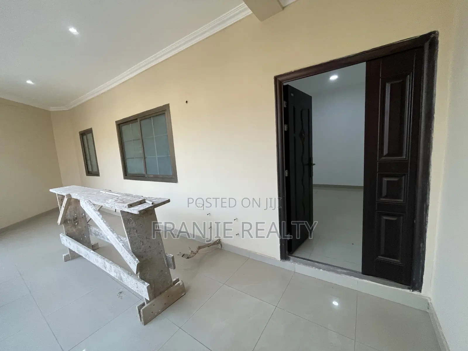 3bdrm Apartment in Franjie Realty, West Hills Mall Area for rent in West Hills Mall Area