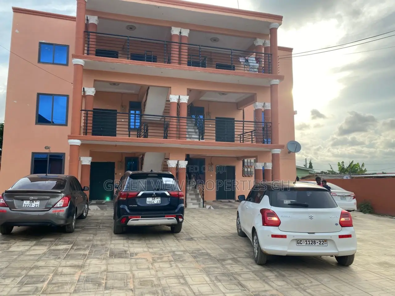 2bdrm Apartment in West Hills Mall Area for rent in West Hills Mall Area