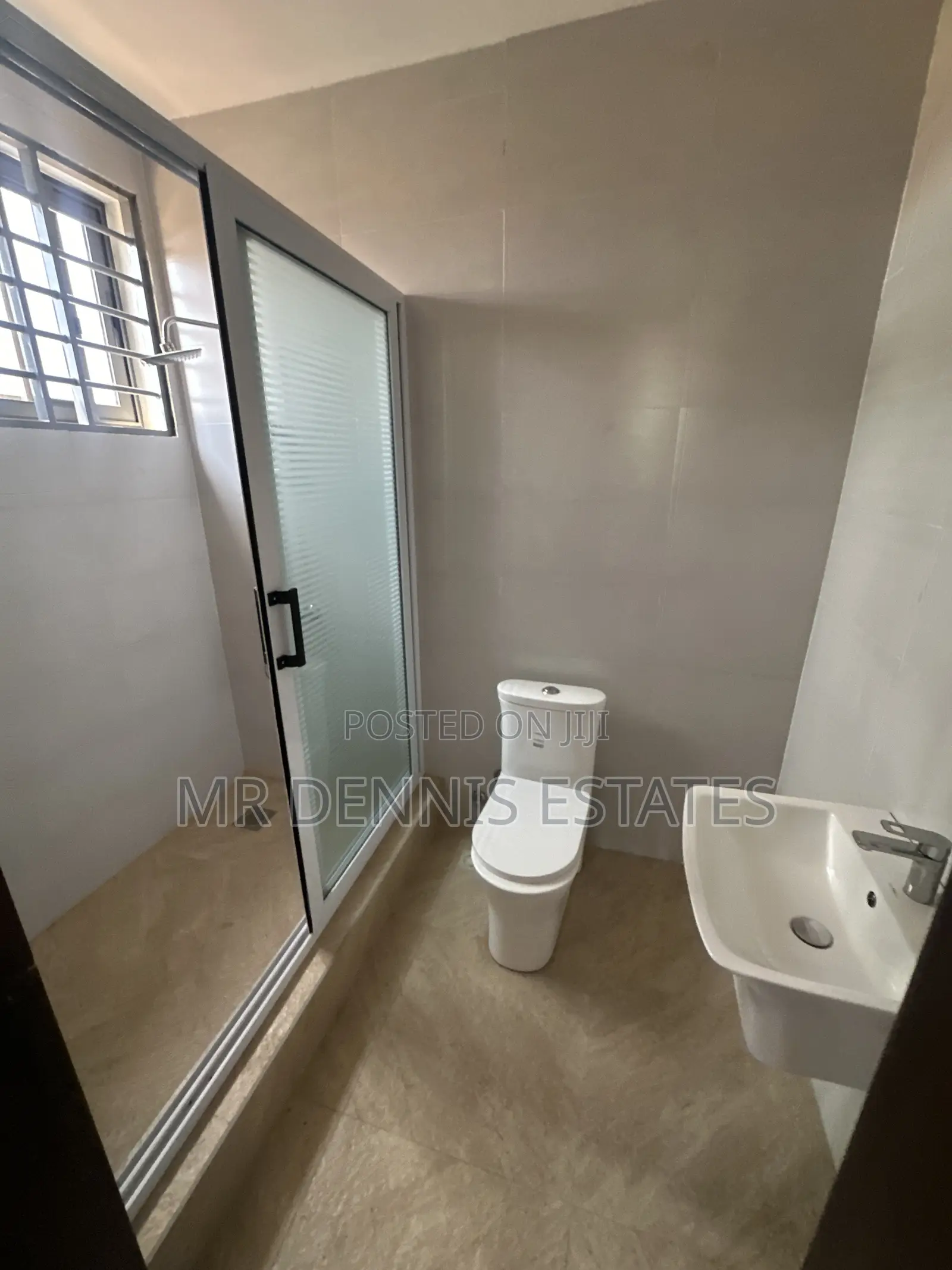 3bdrm Apartment in Westhills Mall for rent in West Hills Mall Area