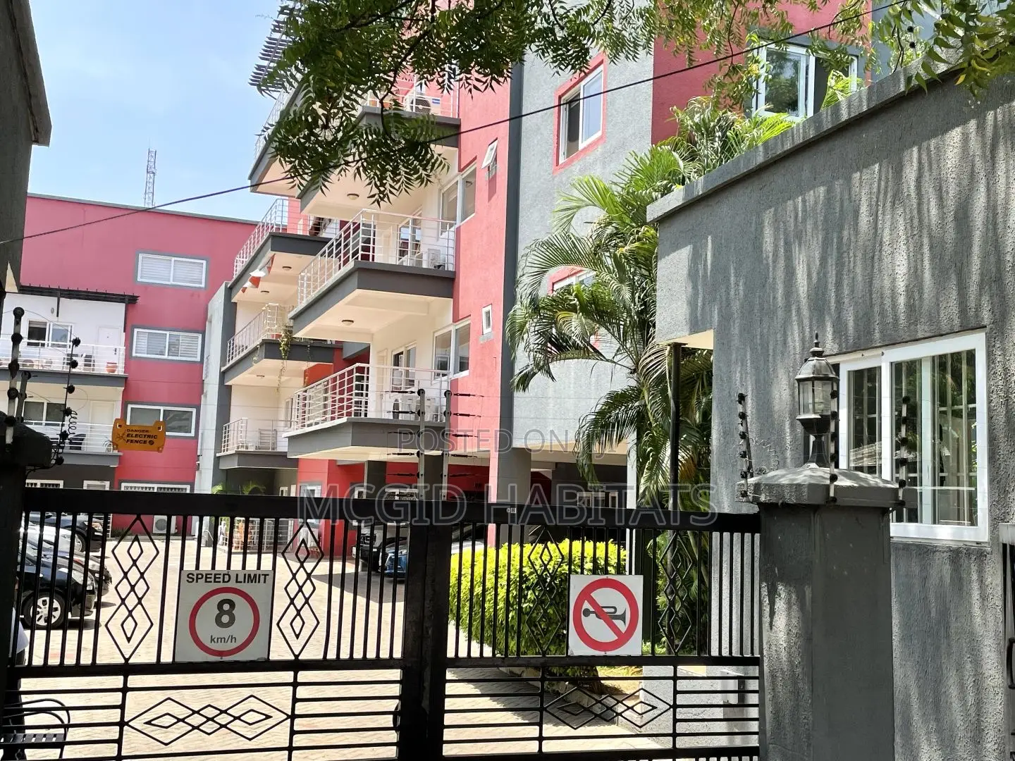3bdrm Apartment in North Ridge for sale in North Ridge
