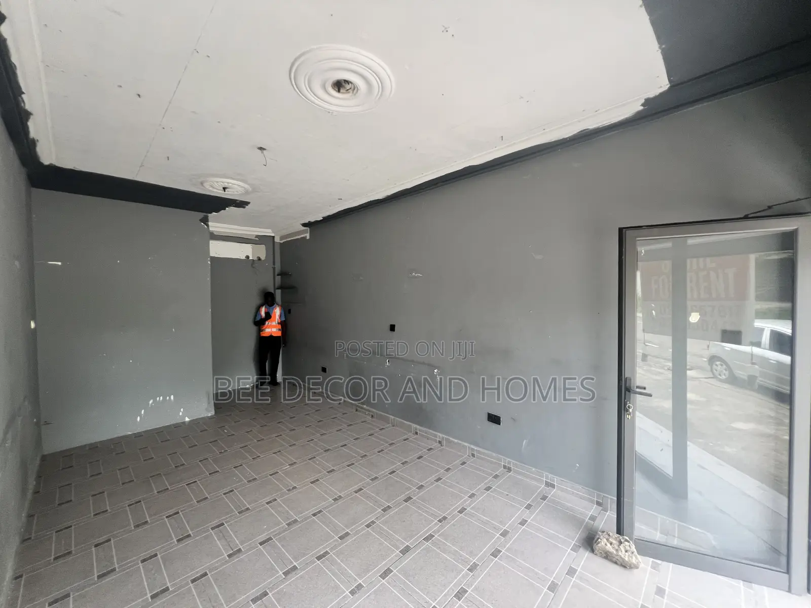 Single Shop in East Legon