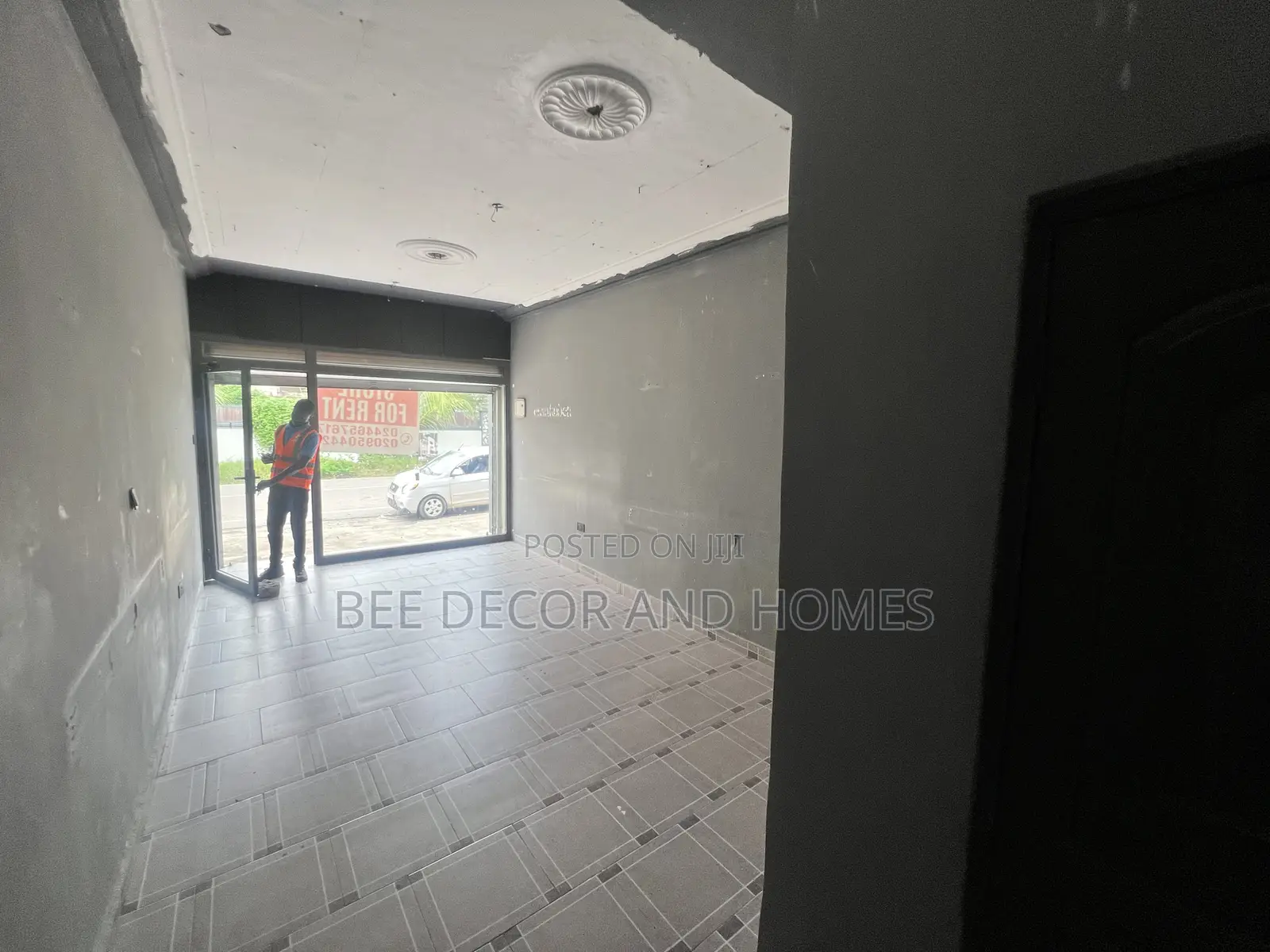 Single Shop in East Legon
