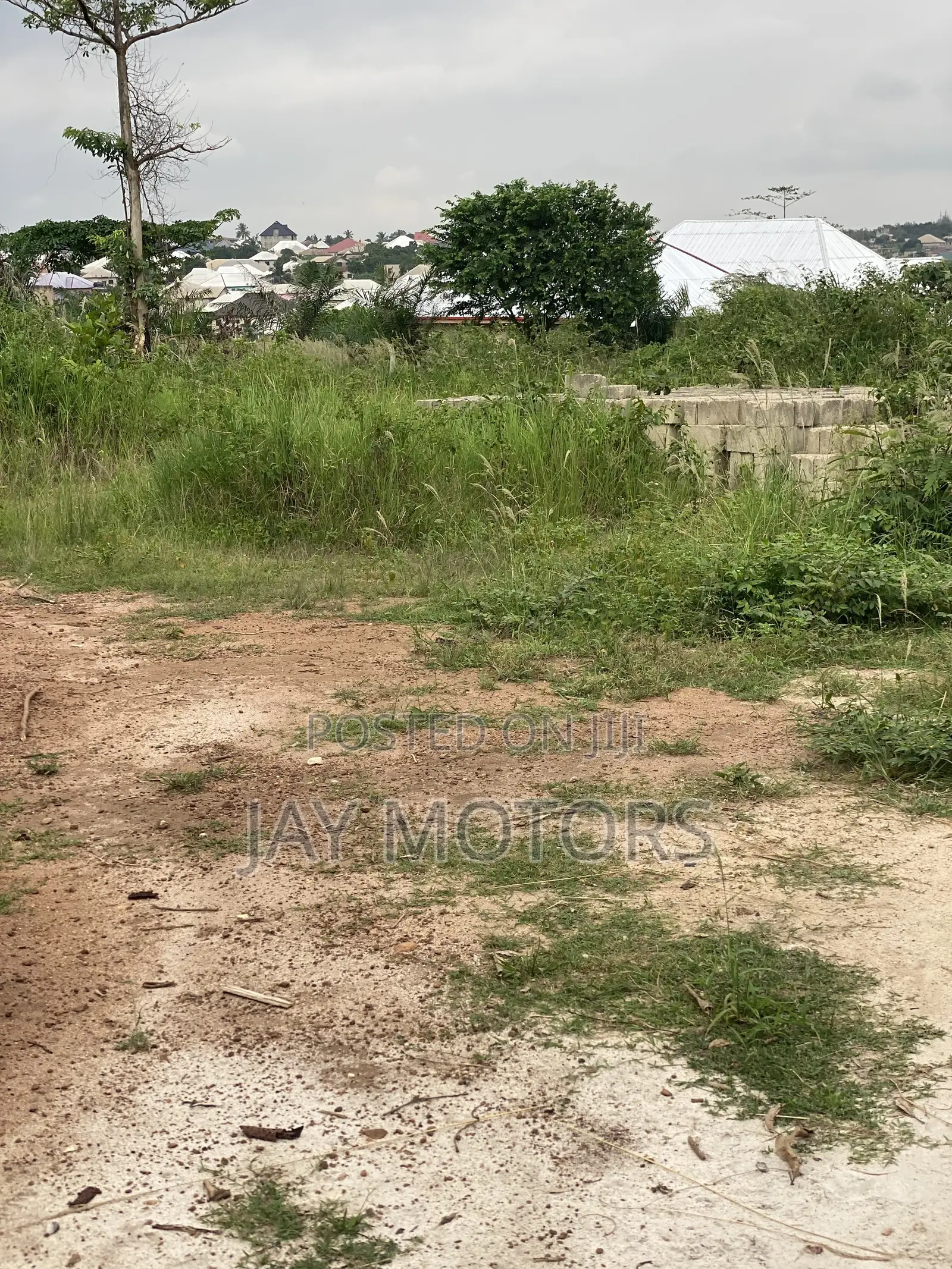 A Plot of Land and Over 2000 Blocks in a Well Developed Area in Kwabre