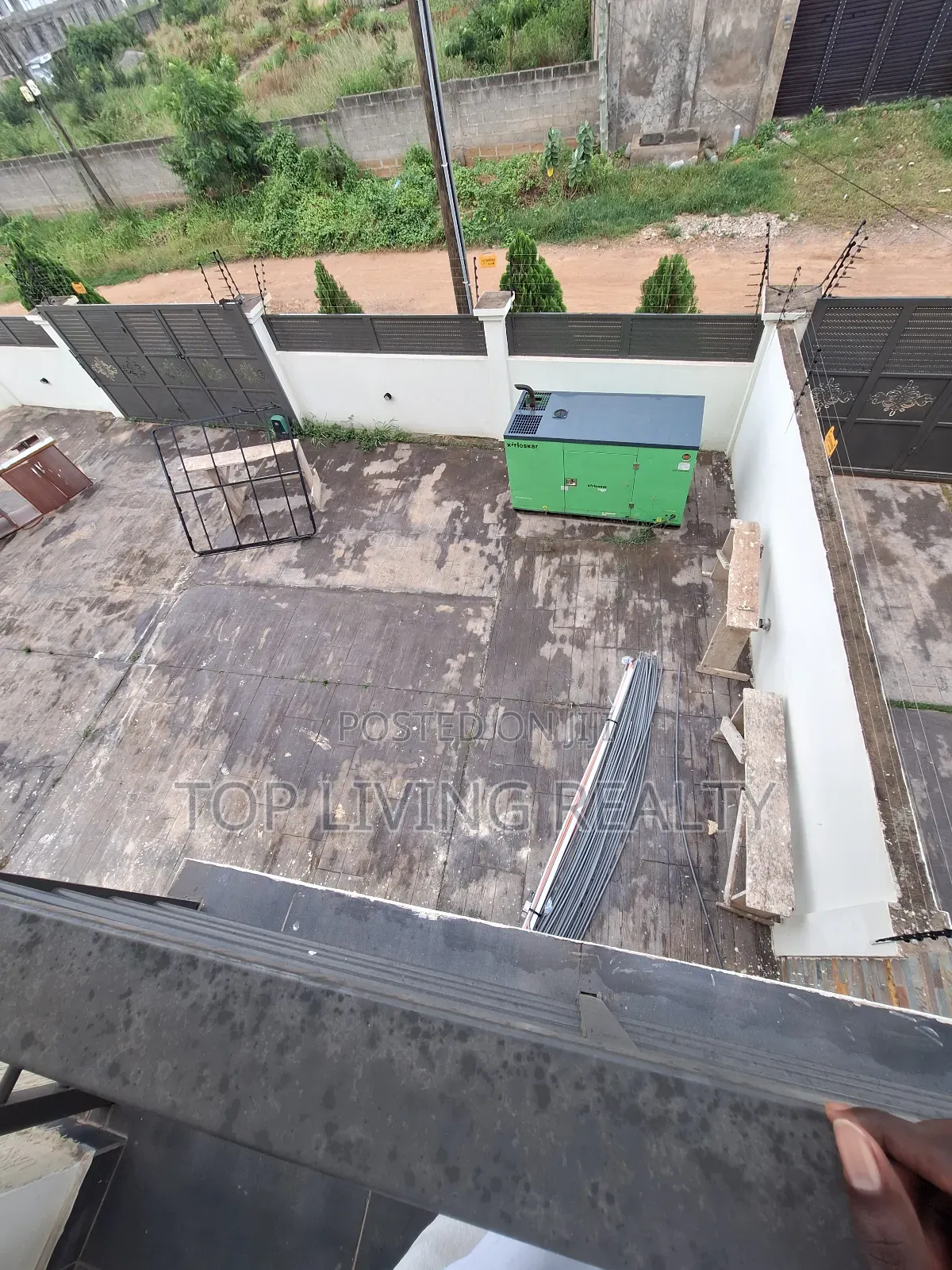 Furnished 3bdrm Townhouse / Terrace in Legon Hills, Ashaley Botwe in Ashaley Botwe