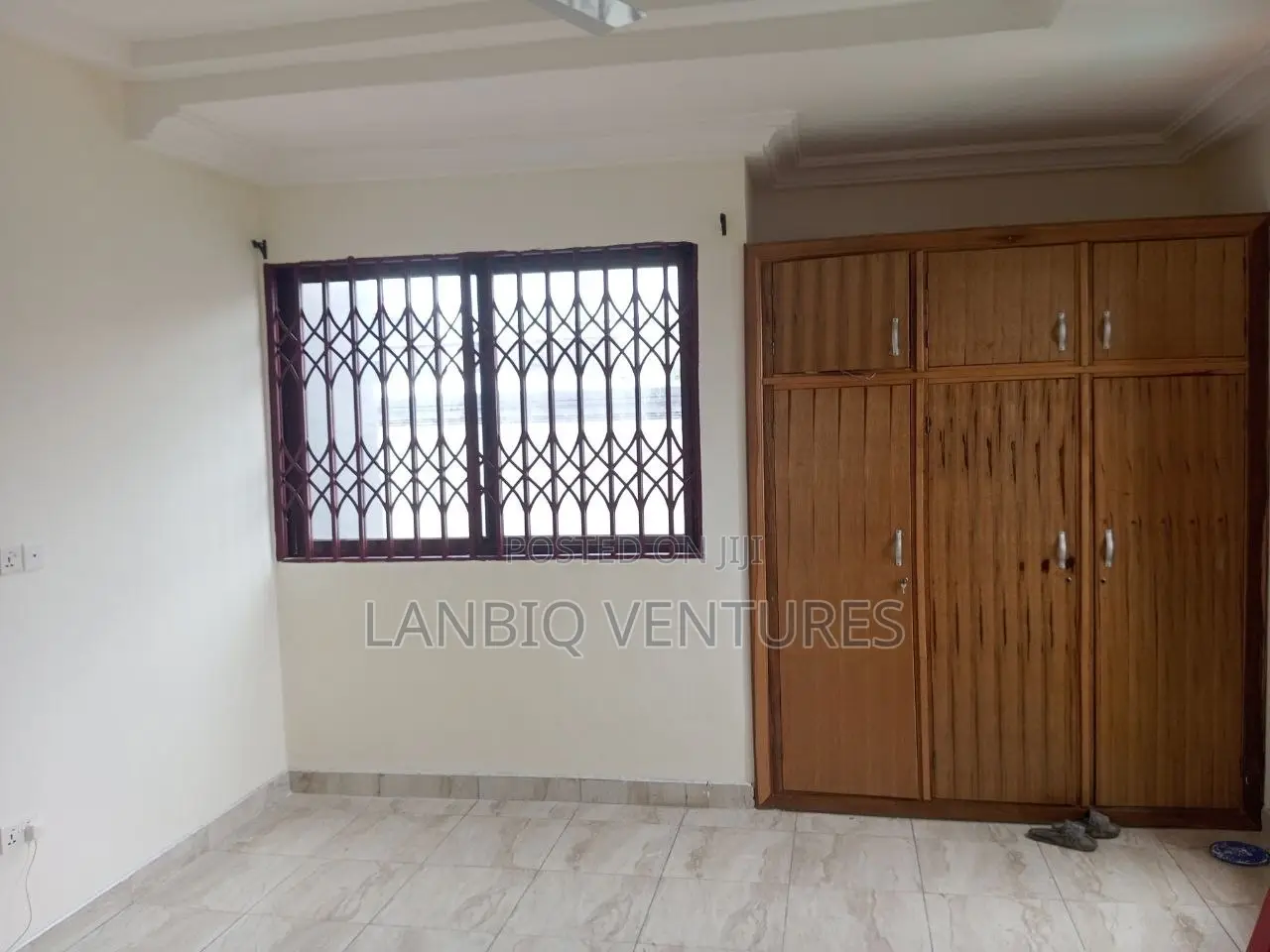 2bdrm Apartment in Madina for rent in Madina