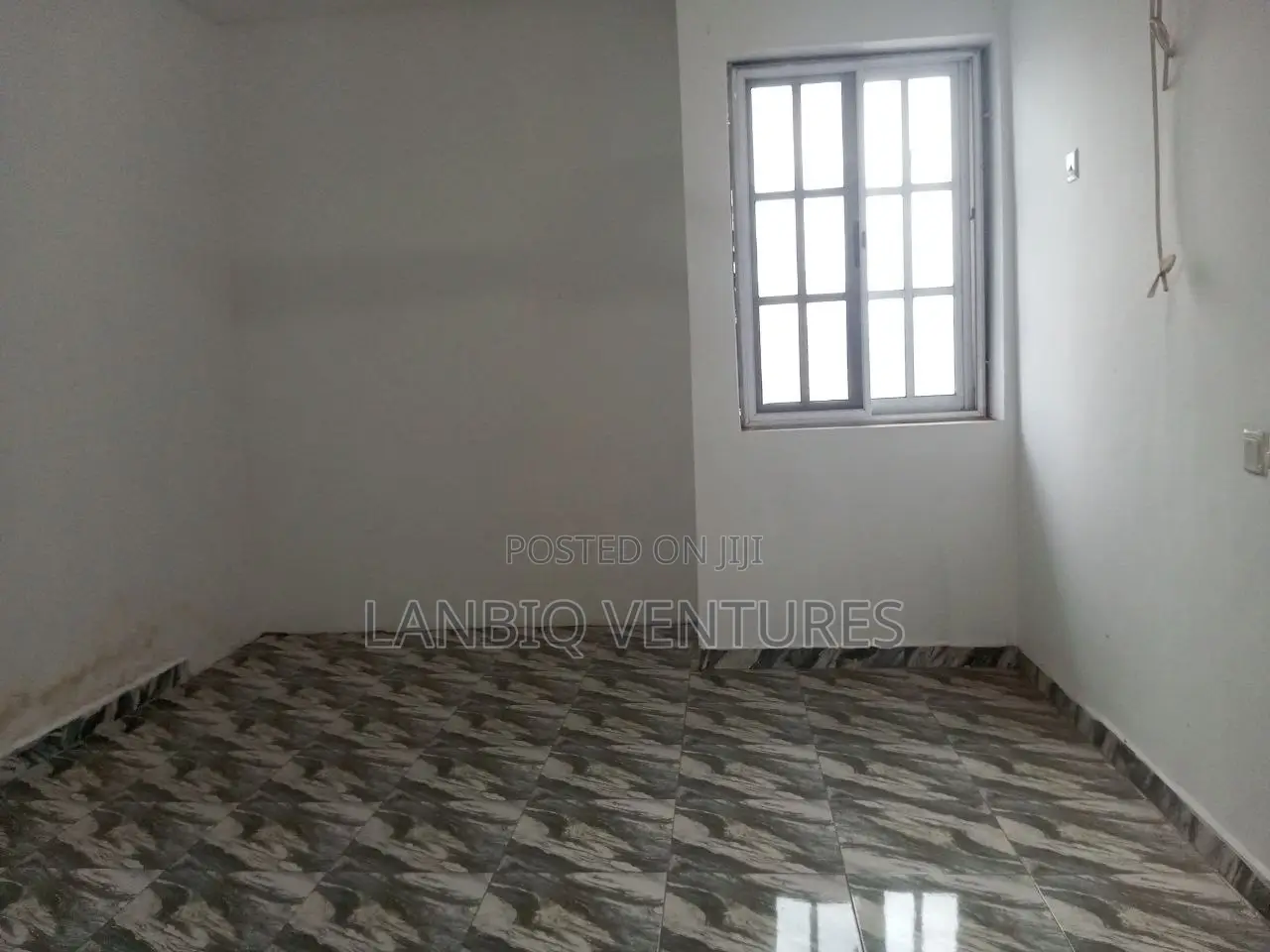 2bdrm Apartment in Madina for rent in Madina
