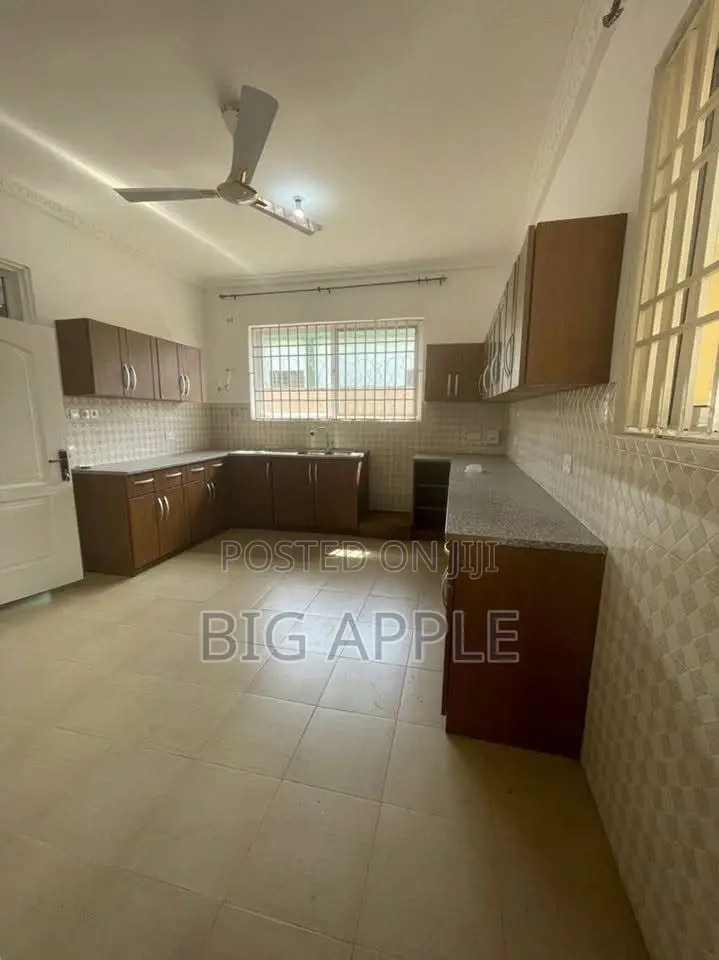 5bdrm House in Tantra Hills for rent in Tantra Hills