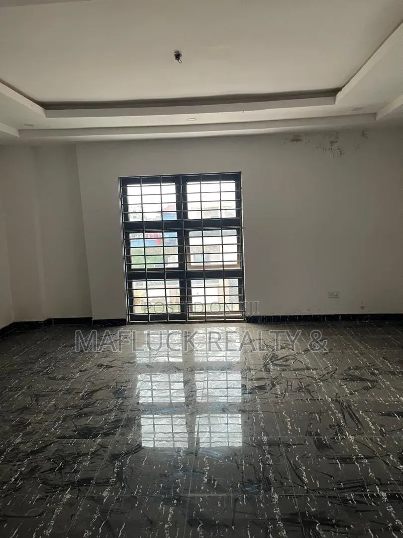 4bdrm House in Lakeside Estate, Ashaley Botwe for rent in Ashaley Botwe