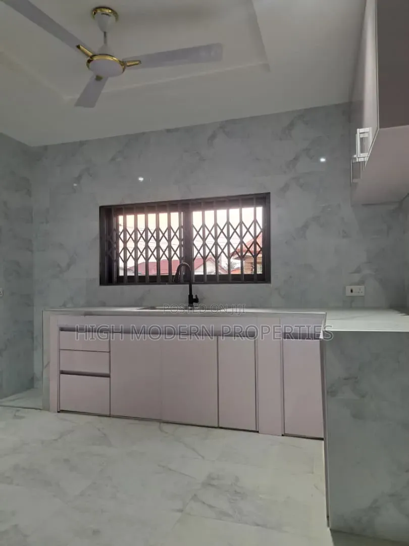 2bdrm Apartment in Manet, Teshie for rent in Teshie