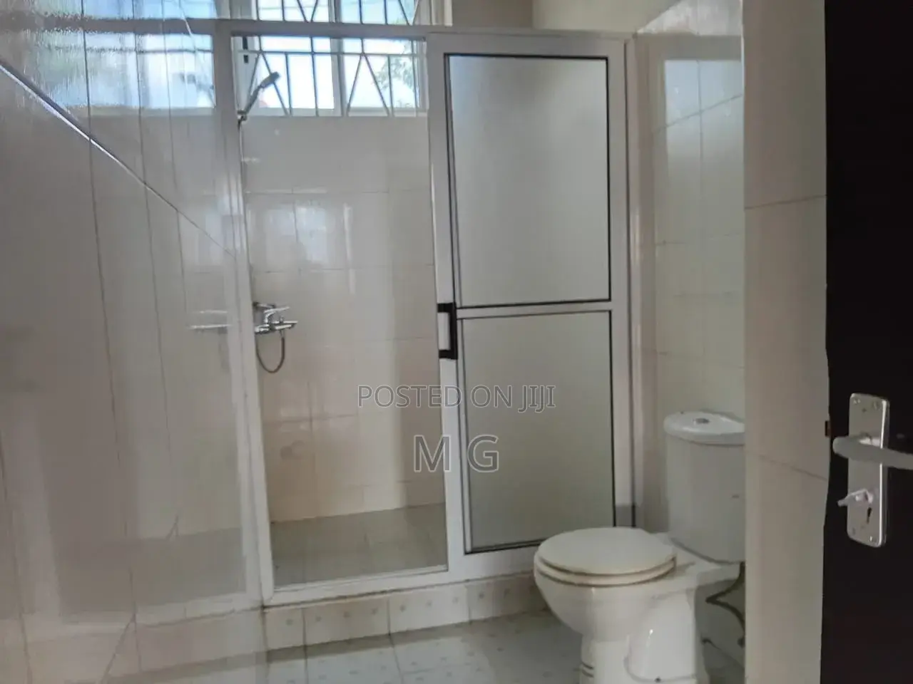 3bdrm Apartment in Savava C25, Tema Metropolitan for rent in Tema Metropolitan